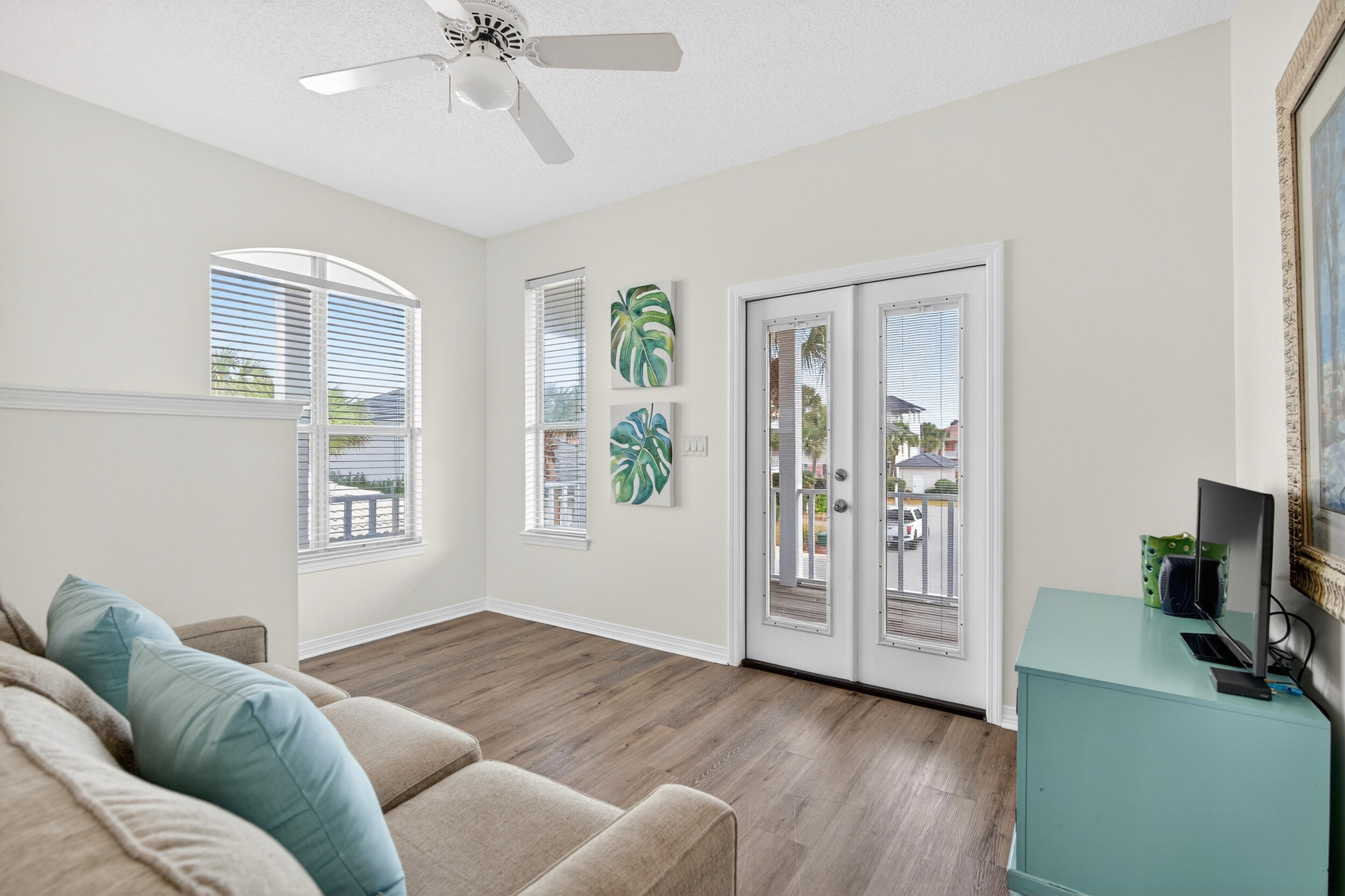 EMERALD SHORES OF SOUTH WALTON - Residential