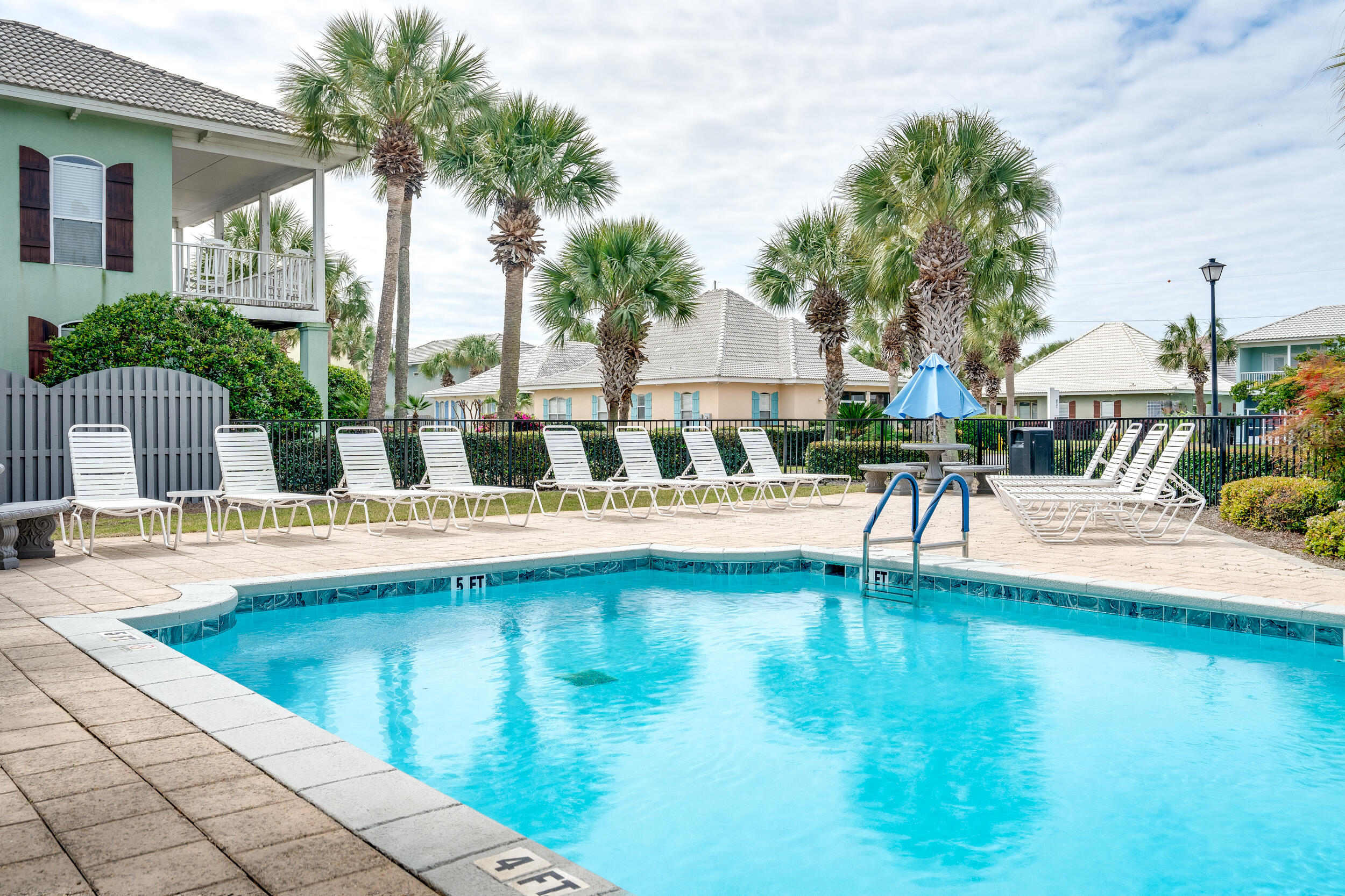 EMERALD SHORES OF SOUTH WALTON - Residential