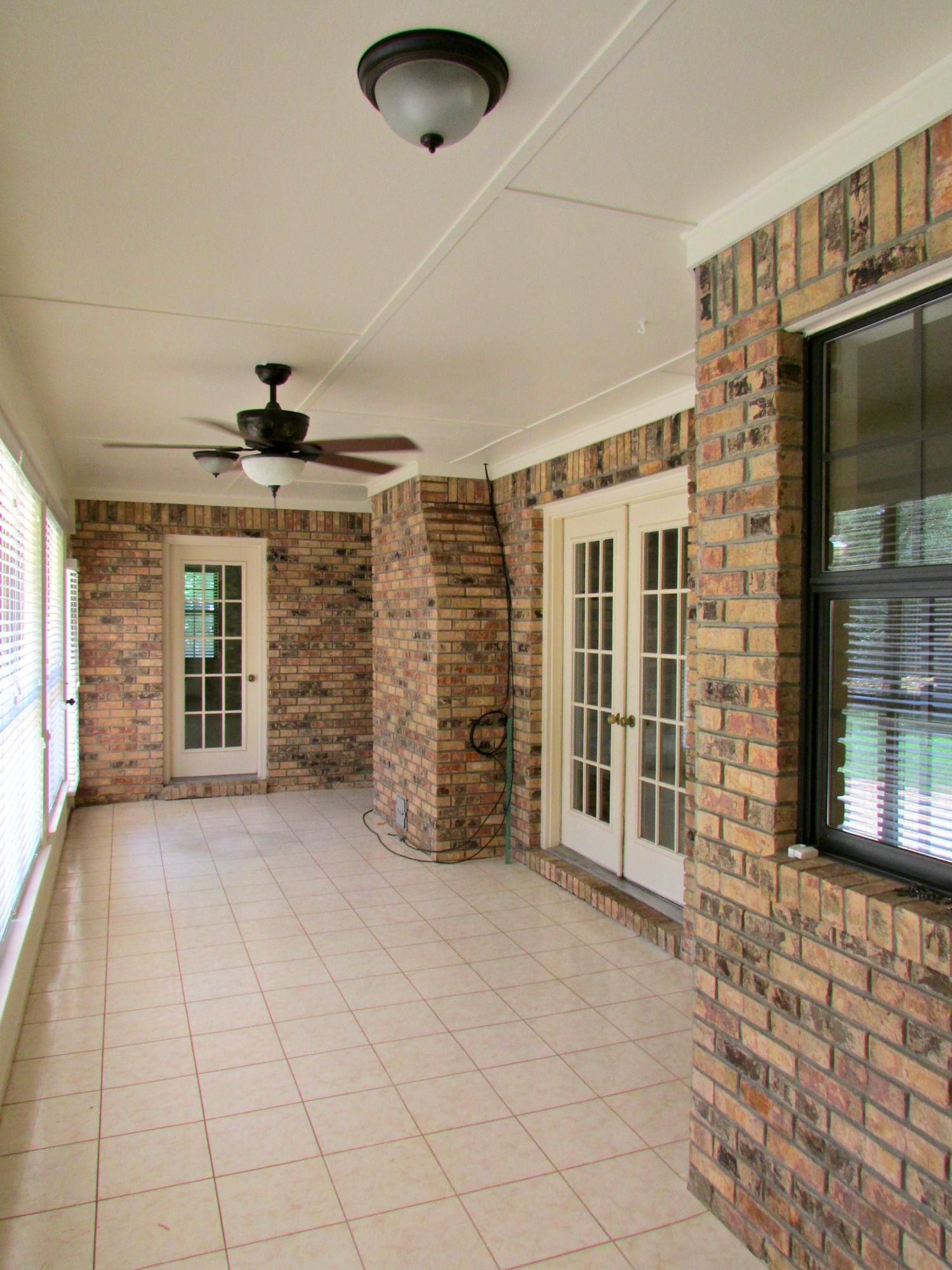 BAYOU S/D - Residential