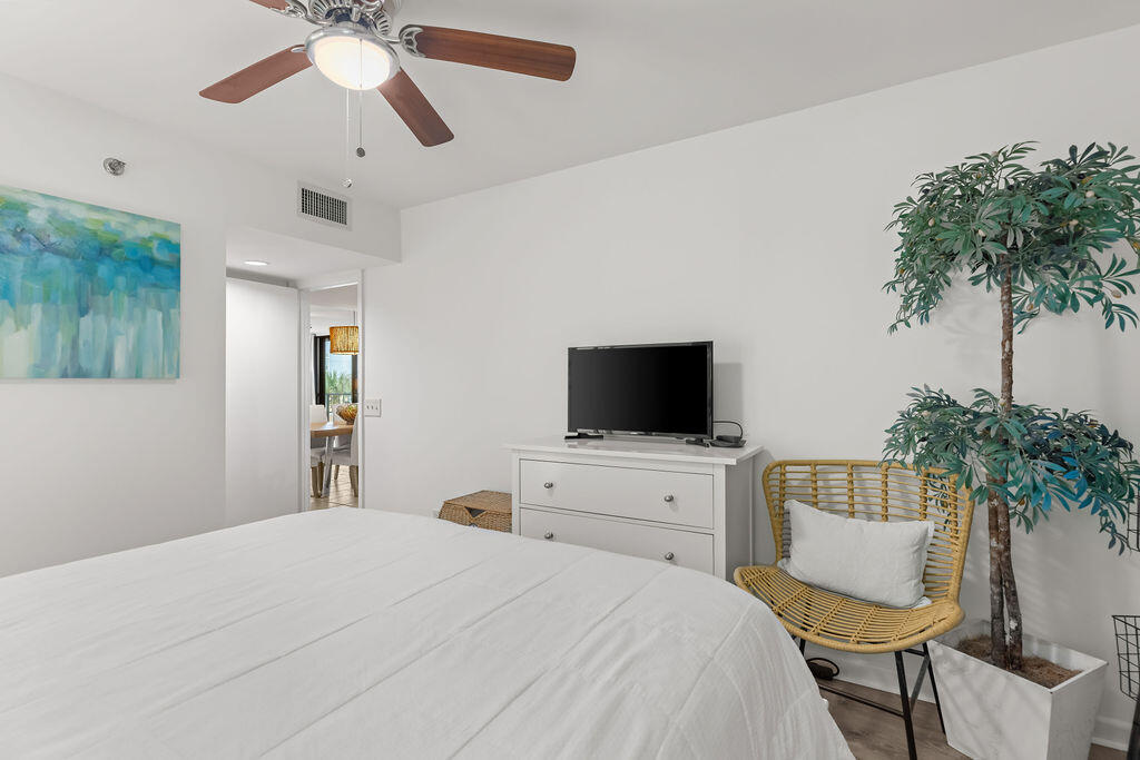 MAINSAIL CONDO PH 3 - Residential