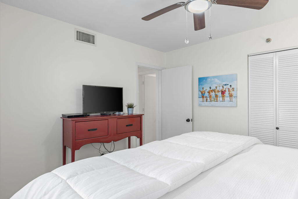 MAINSAIL CONDO PH 3 - Residential