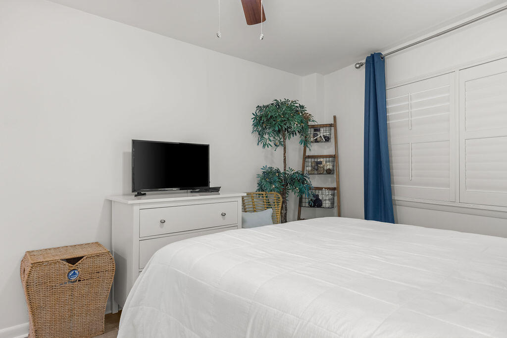 MAINSAIL CONDO PH 3 - Residential