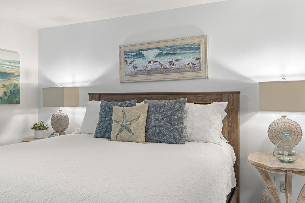 MAINSAIL CONDO PH 3 - Residential