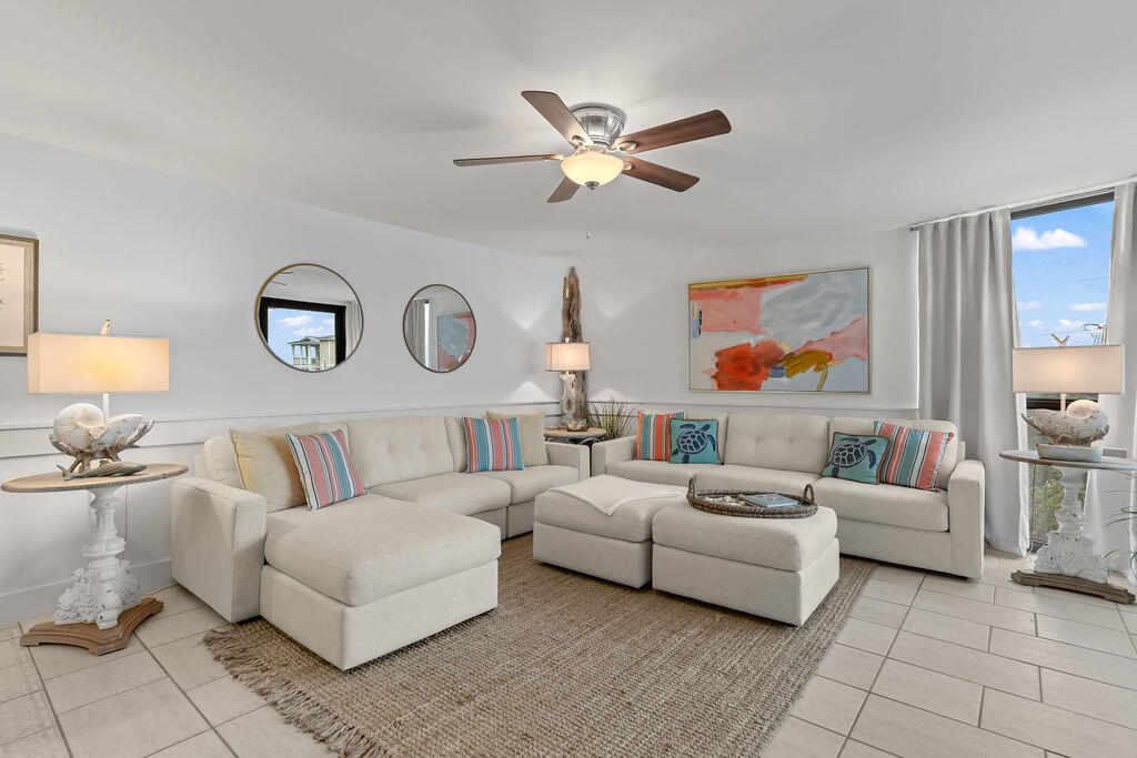 MAINSAIL CONDO PH 3 - Residential