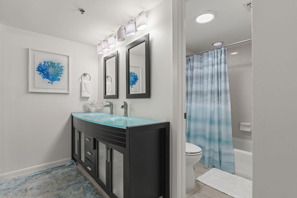 MAINSAIL CONDO PH 3 - Residential