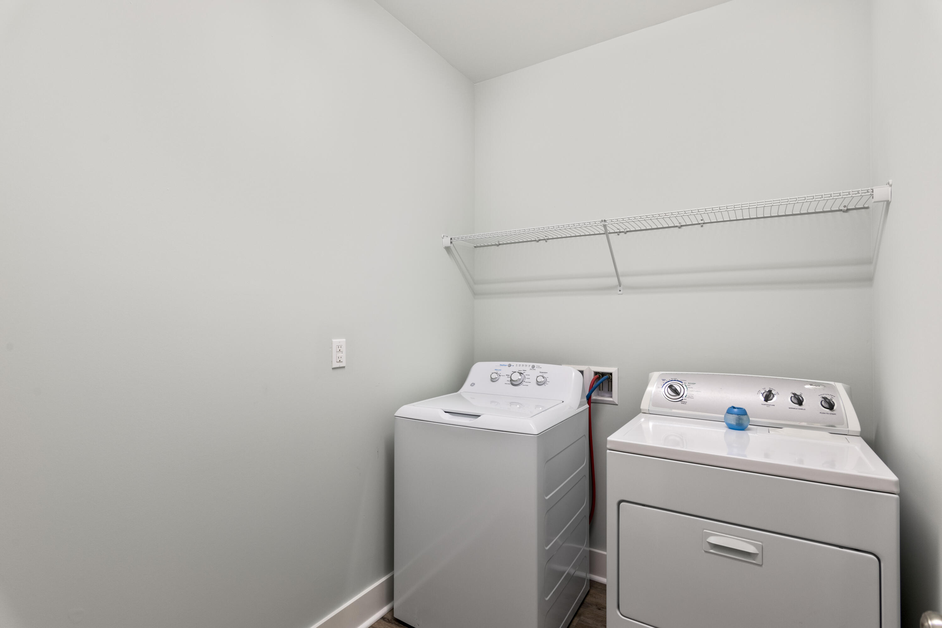 TOWN OF SANTA ROSA - Residential