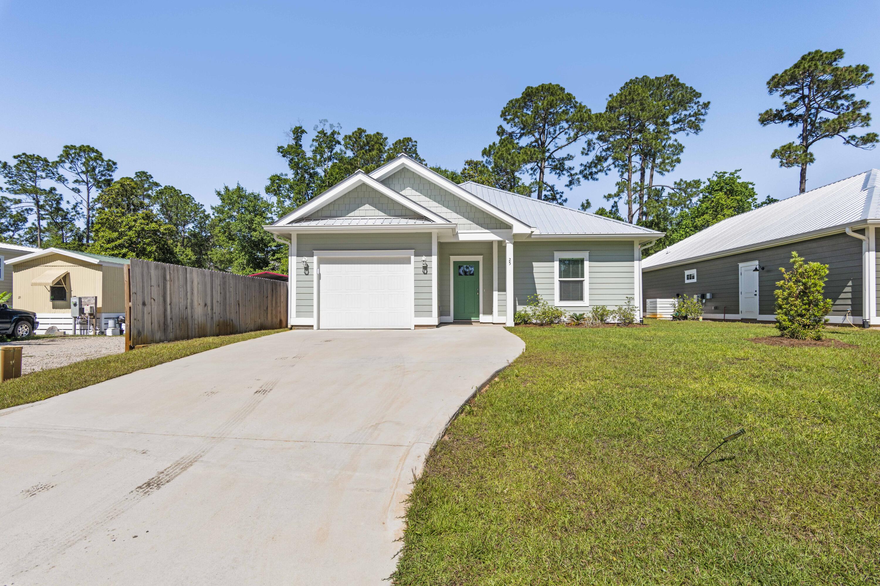 TOWN OF SANTA ROSA - Residential