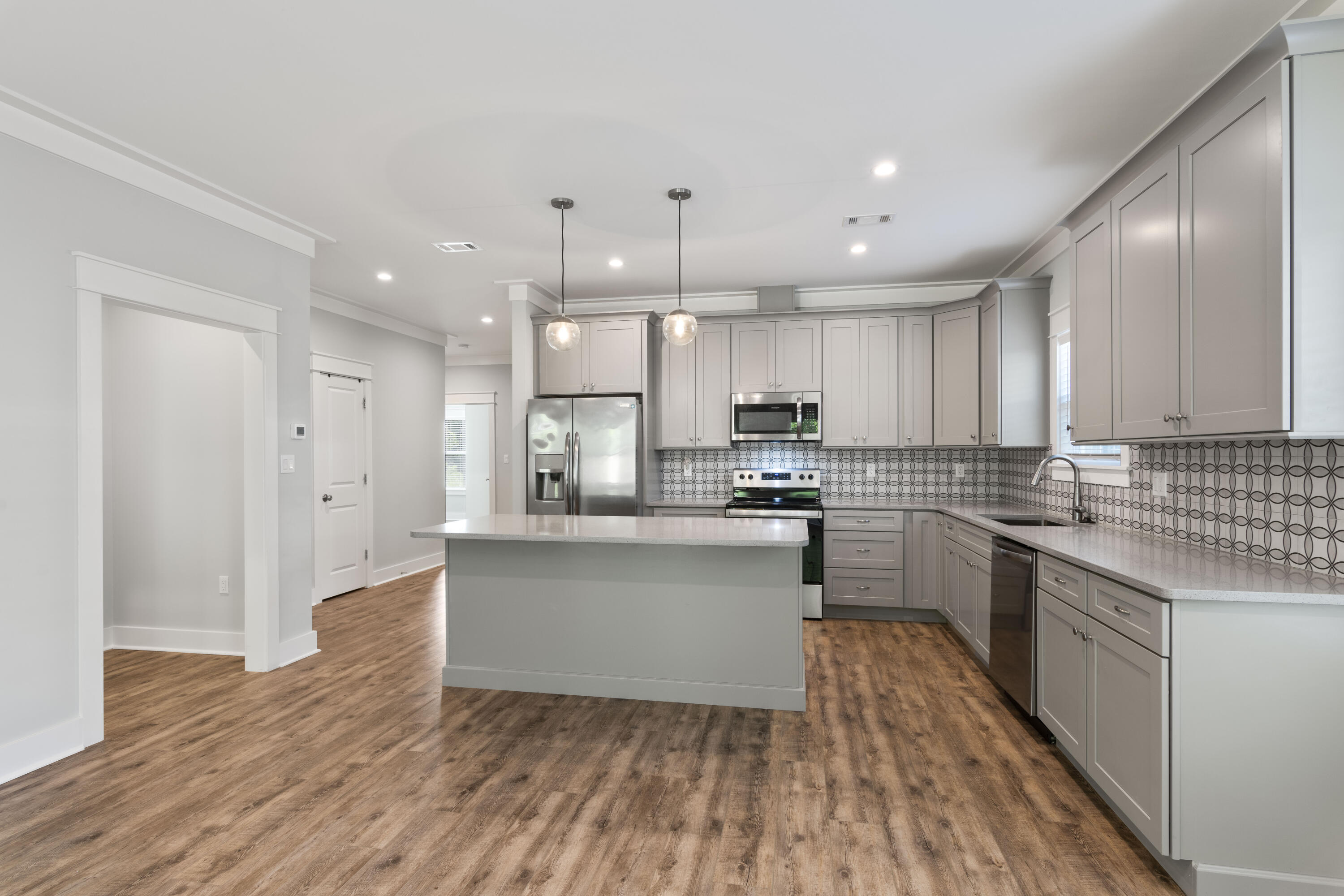 TOWN OF SANTA ROSA - Residential