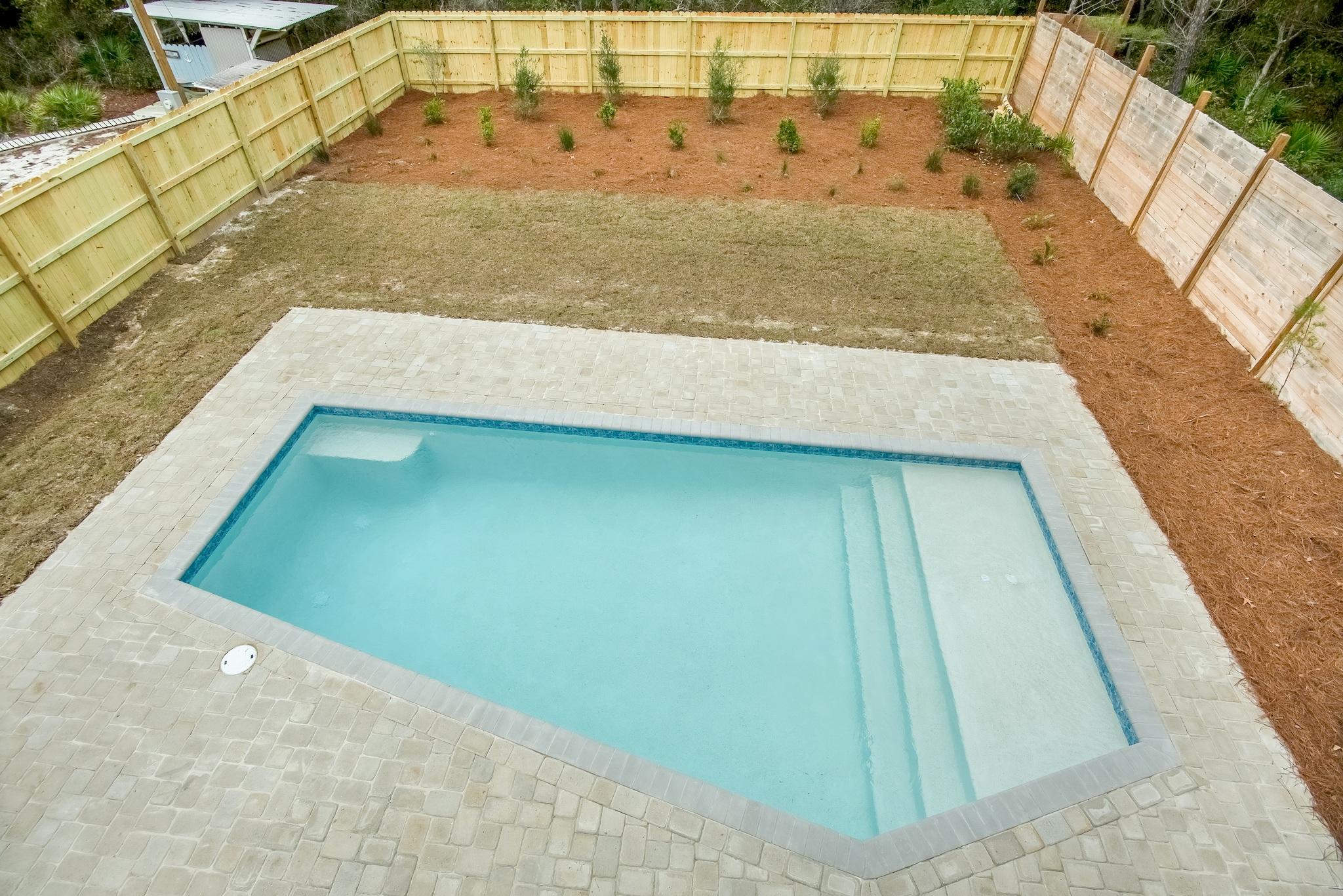 EASTERN LAKE S/D - Residential