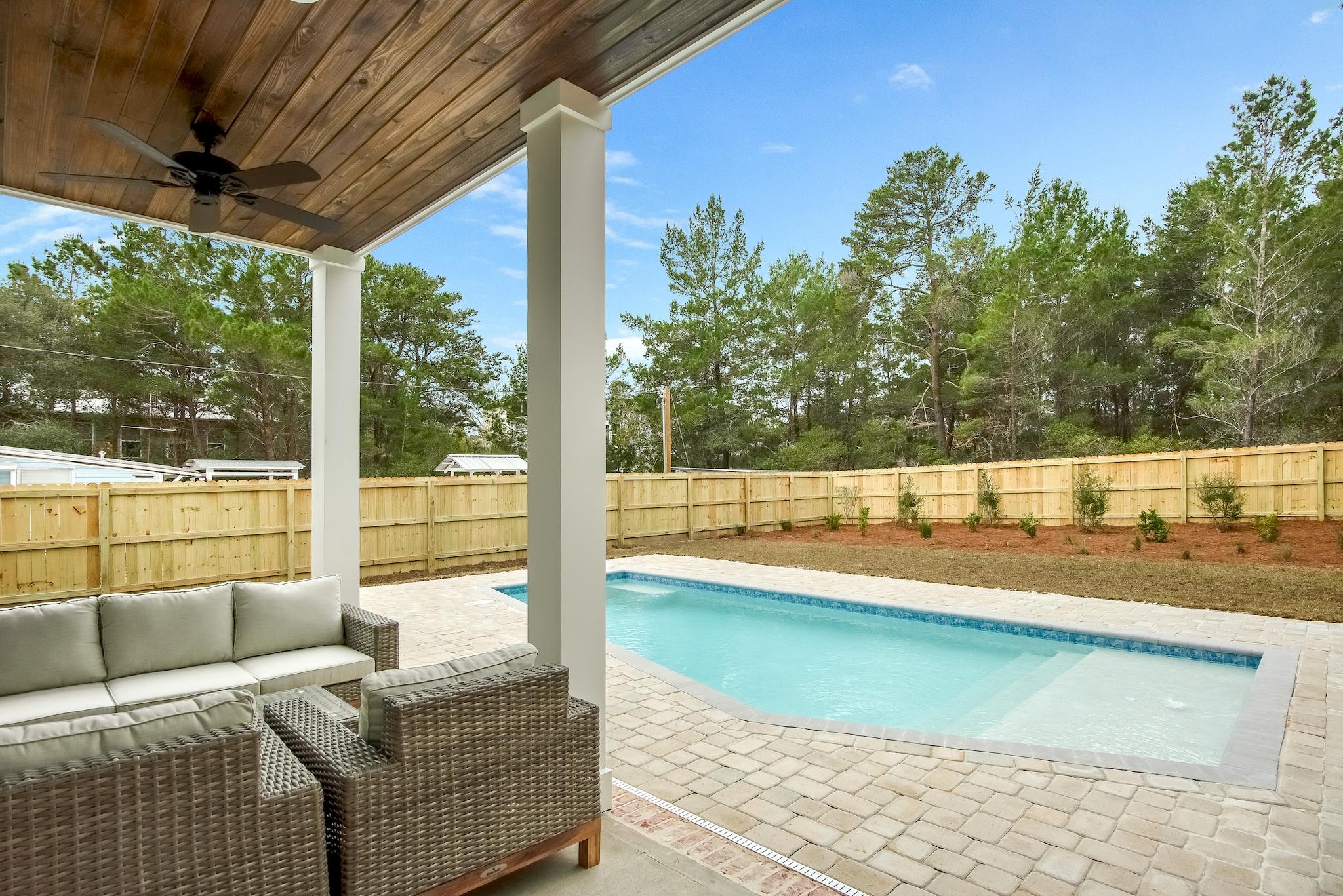 EASTERN LAKE S/D - Residential