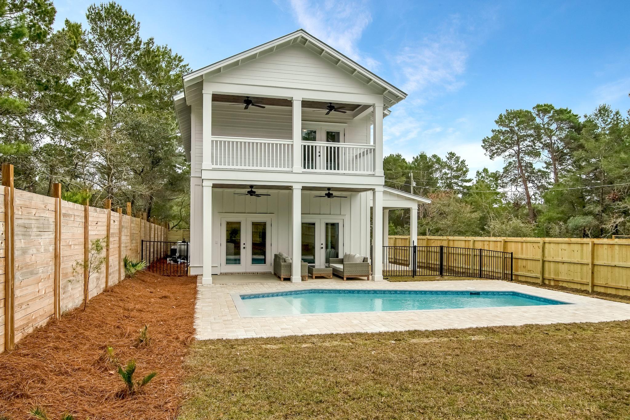 EASTERN LAKE S/D - Residential