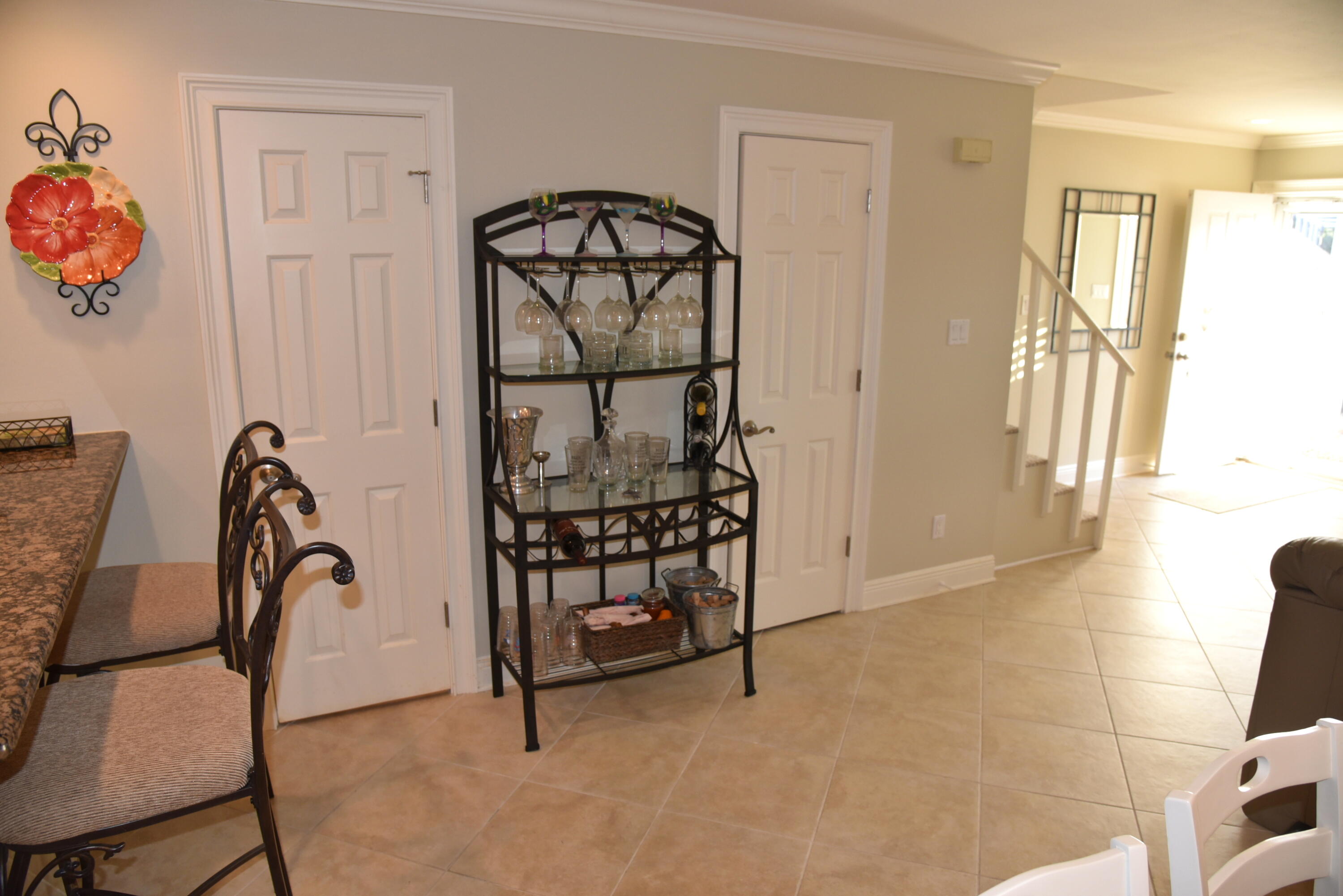 WOODLAND SHORES TOWNHOMES PHASE III - Residential