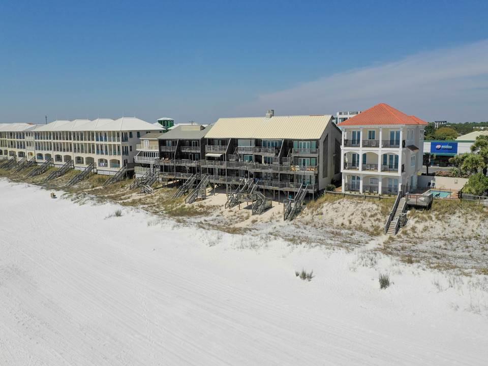 SEABORN TOWNHOMES - Residential