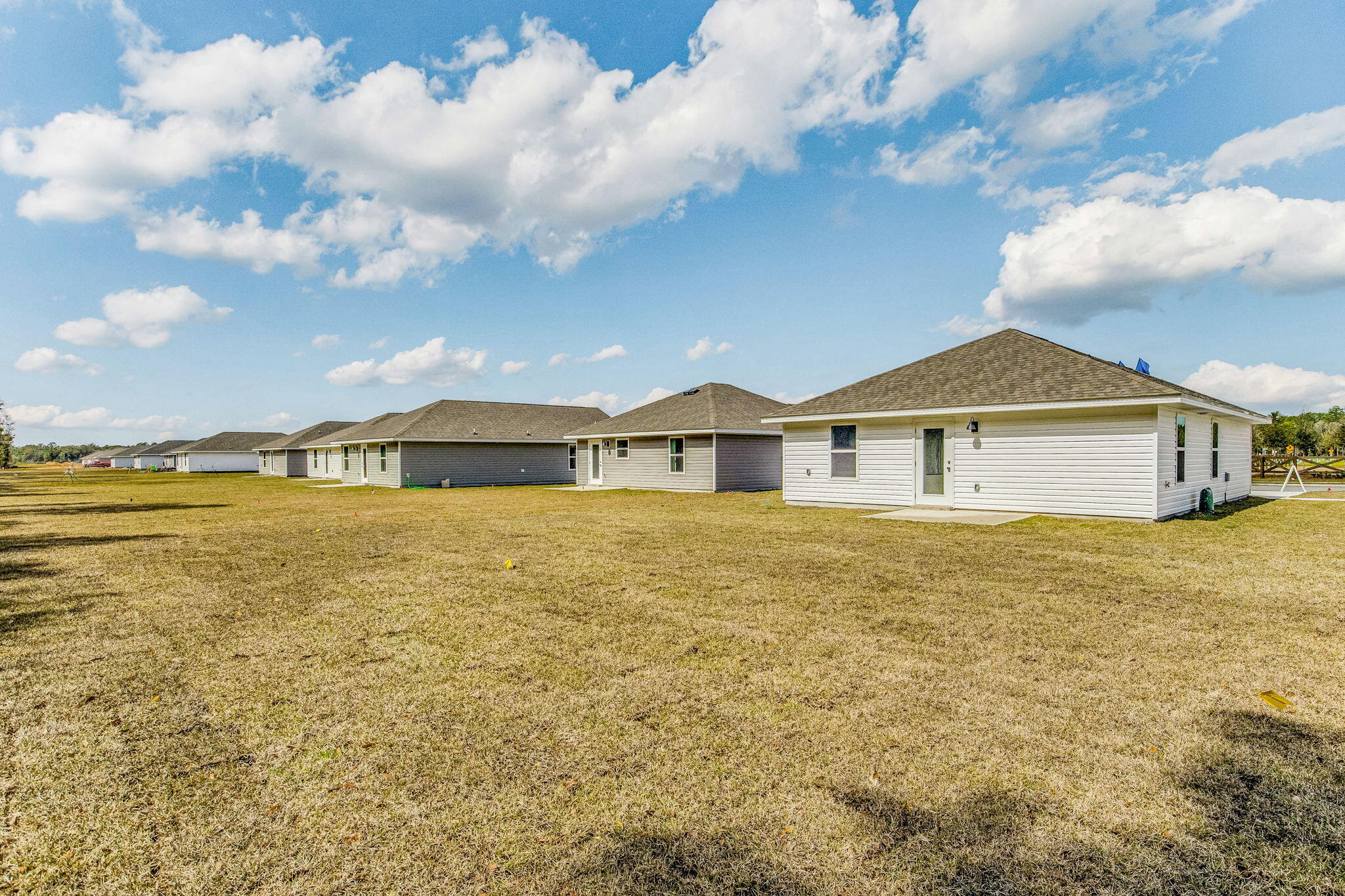 RIVERS COVE PHS 1 - Residential