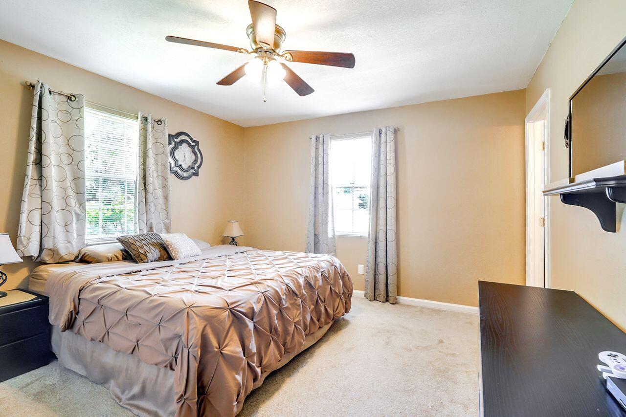 PALM ESTATES UNIT 2 - Residential