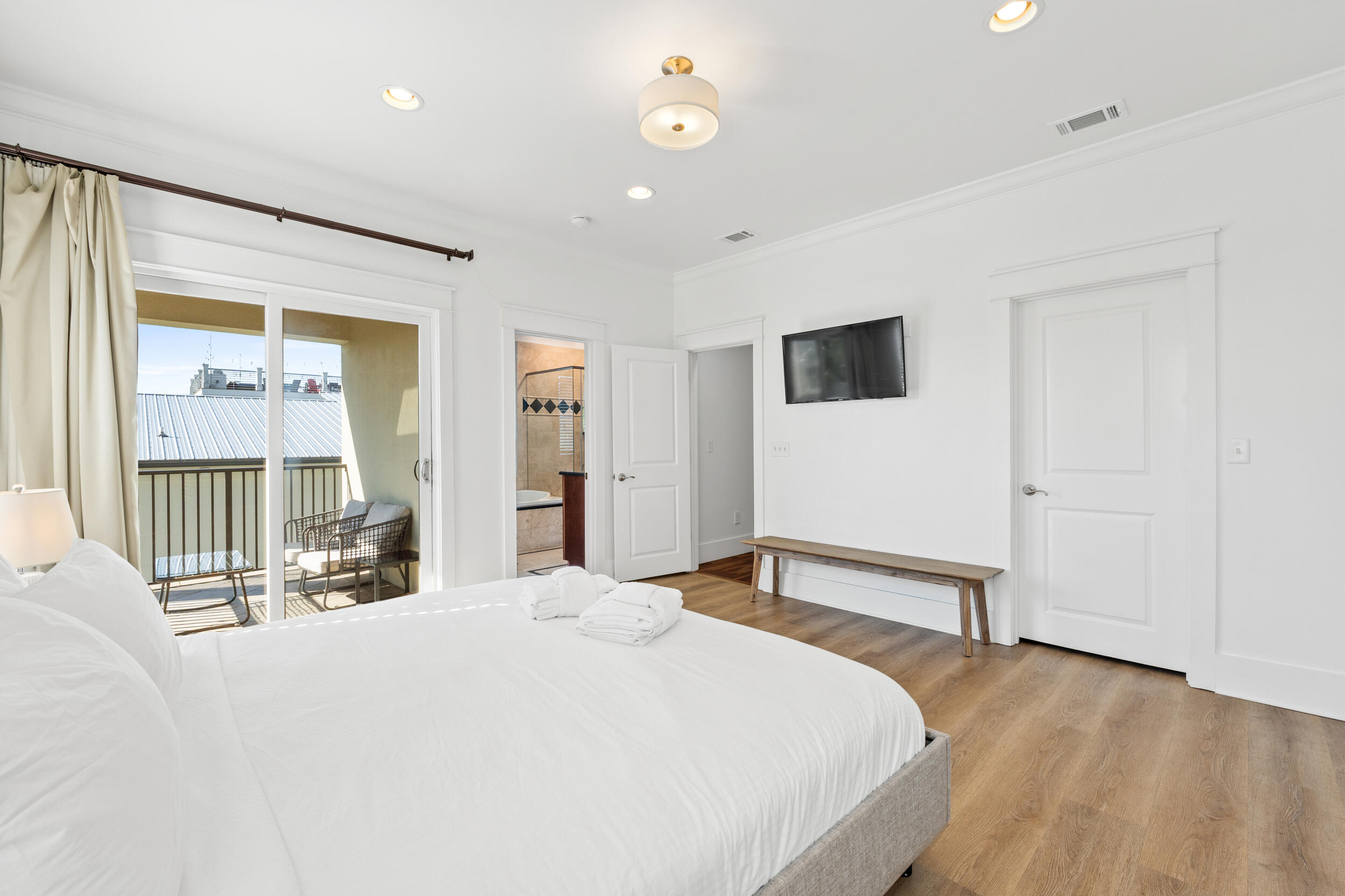 FRANGISTA BEACH 2ND ADDN - Residential