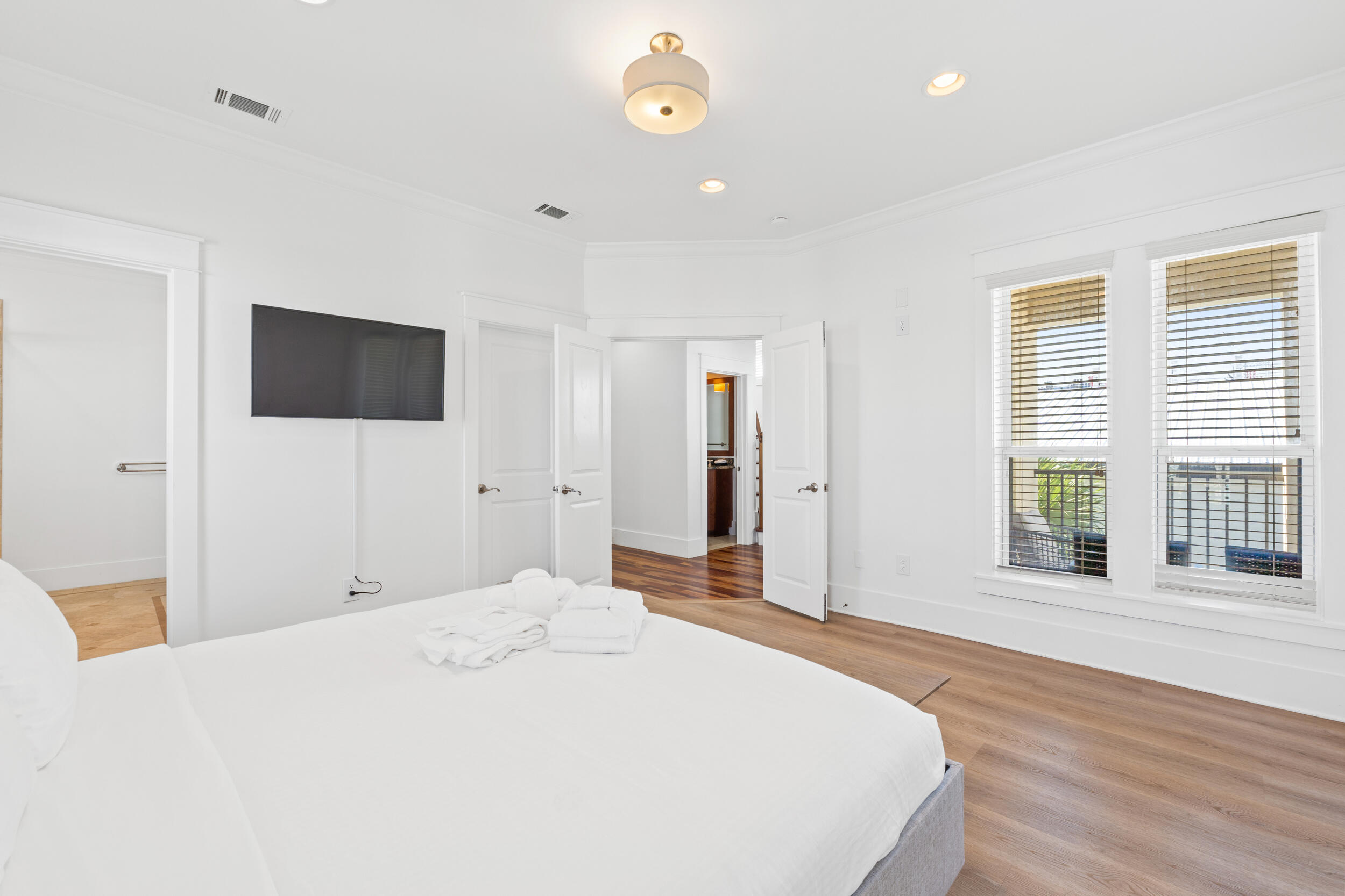 FRANGISTA BEACH 2ND ADDN - Residential