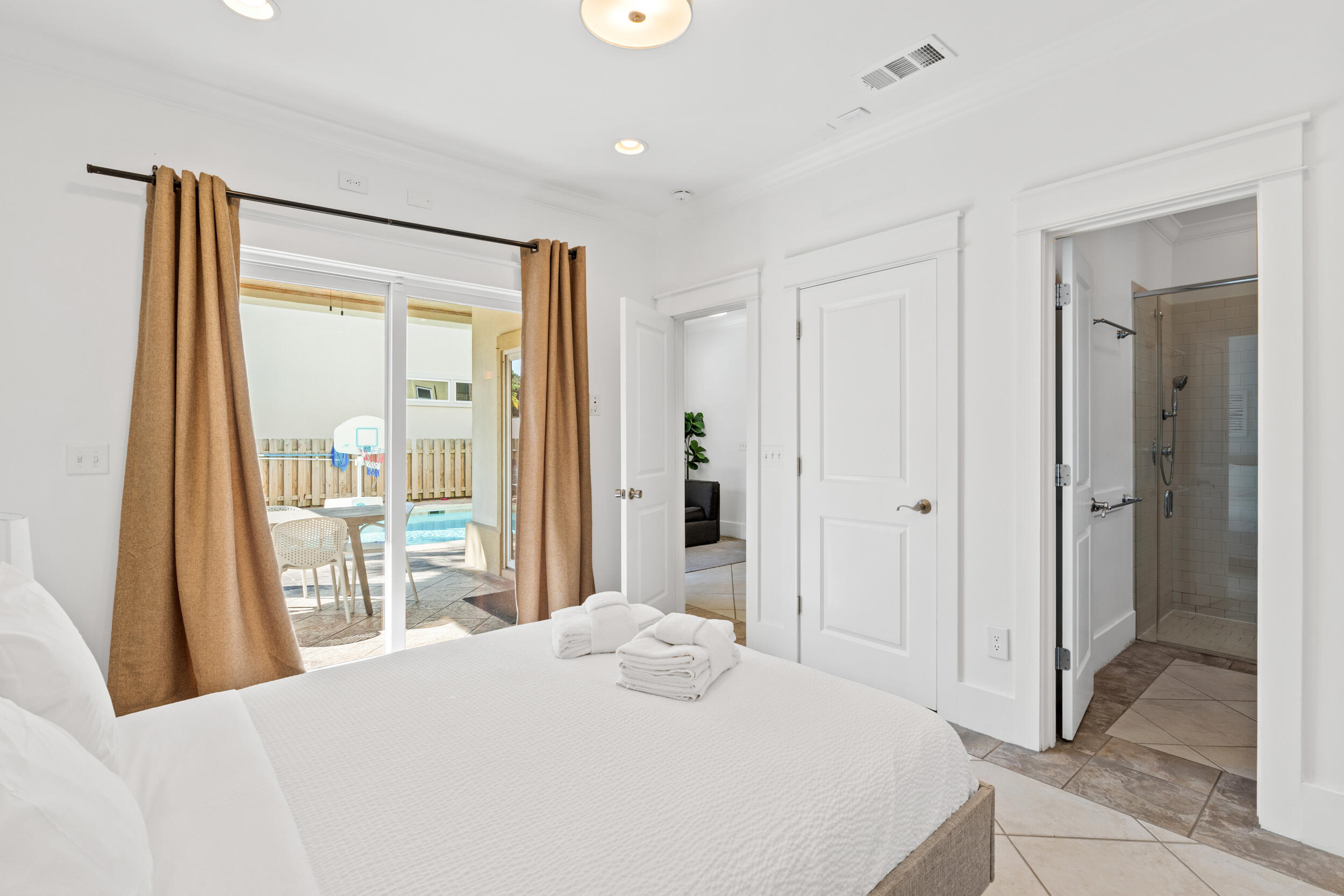FRANGISTA BEACH 2ND ADDN - Residential
