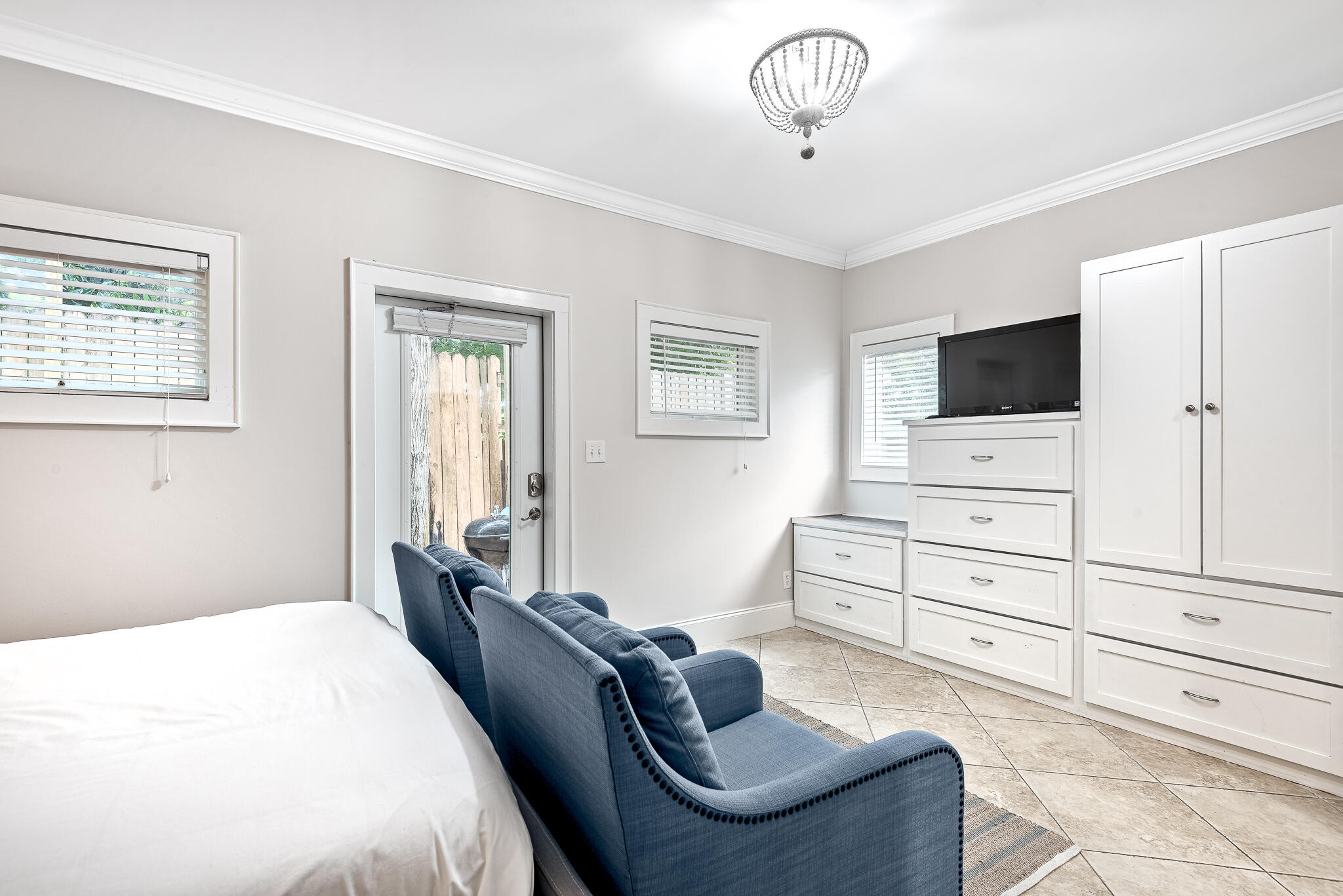 SUMMER PLACE - Residential