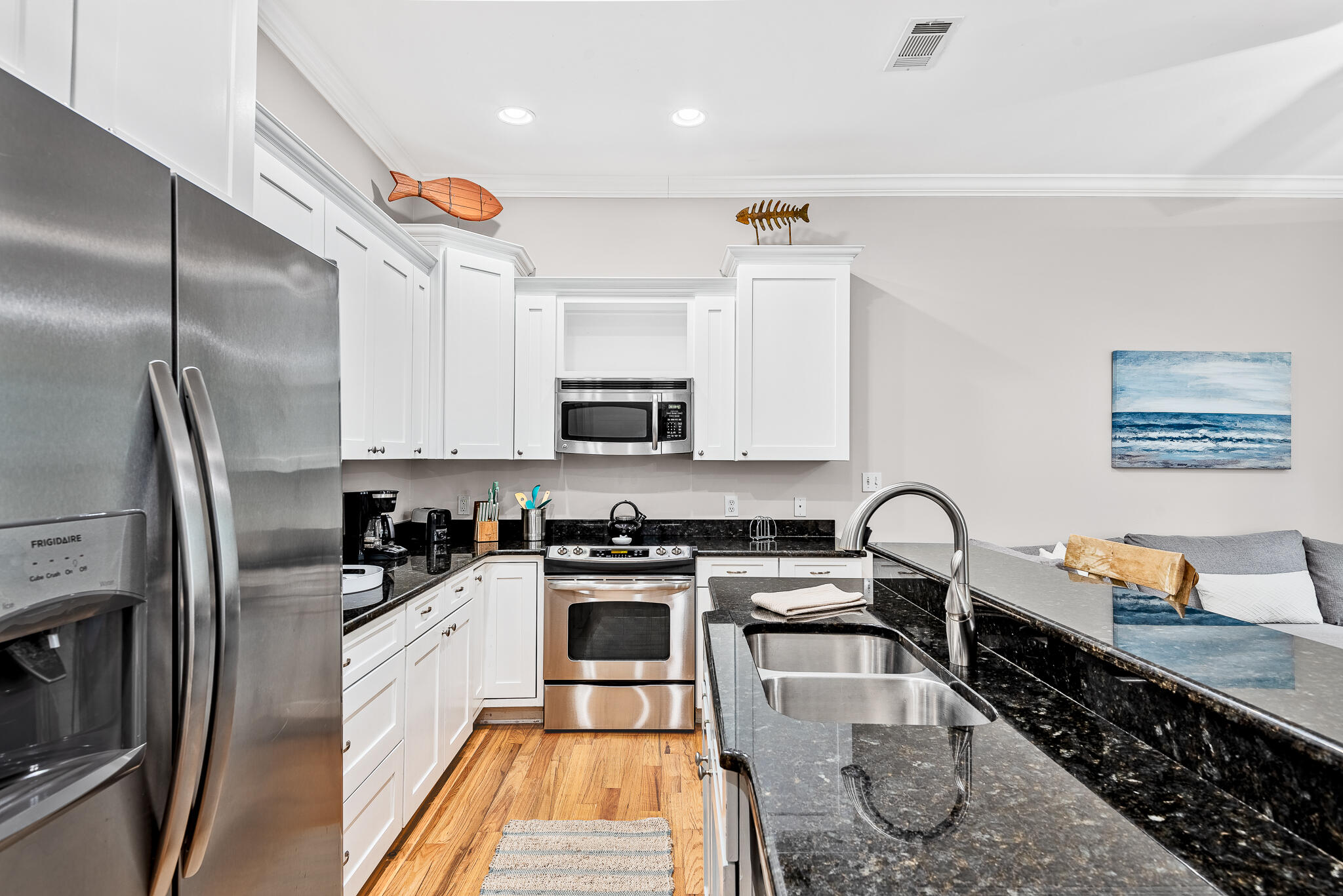 SUMMER PLACE - Residential