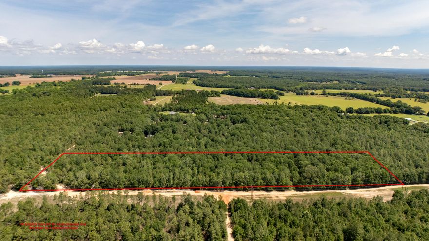BUILD YOUR DREAM HOME or weekend getaway on 10 acres of unrestricted land! Bring your horses, chickens and goats An ideal location for a permanent residence or weekend get-a-way. Enjoy the tranquil and serenity of country living less than 4 miles from downtown Baker. Conveniently drive to Military bases, I-10 and within an hour drive to the beautiful white sand beaches of the Emerald Coast. Property is located 1/4 mile off Holloway Road with deeded access. Baker is a fast growing community boasting an excellent K-12 school system. An ideal blank canvas to personalize and construct the retreat you've always dreamt about. Reach out for details and view the property today!