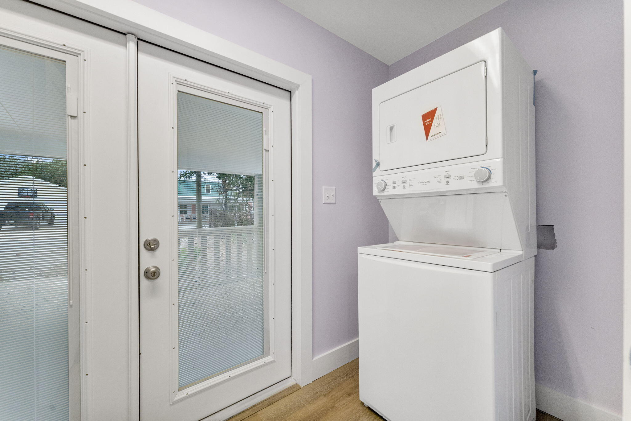 LAGUNA BEACH ESTATES - Residential