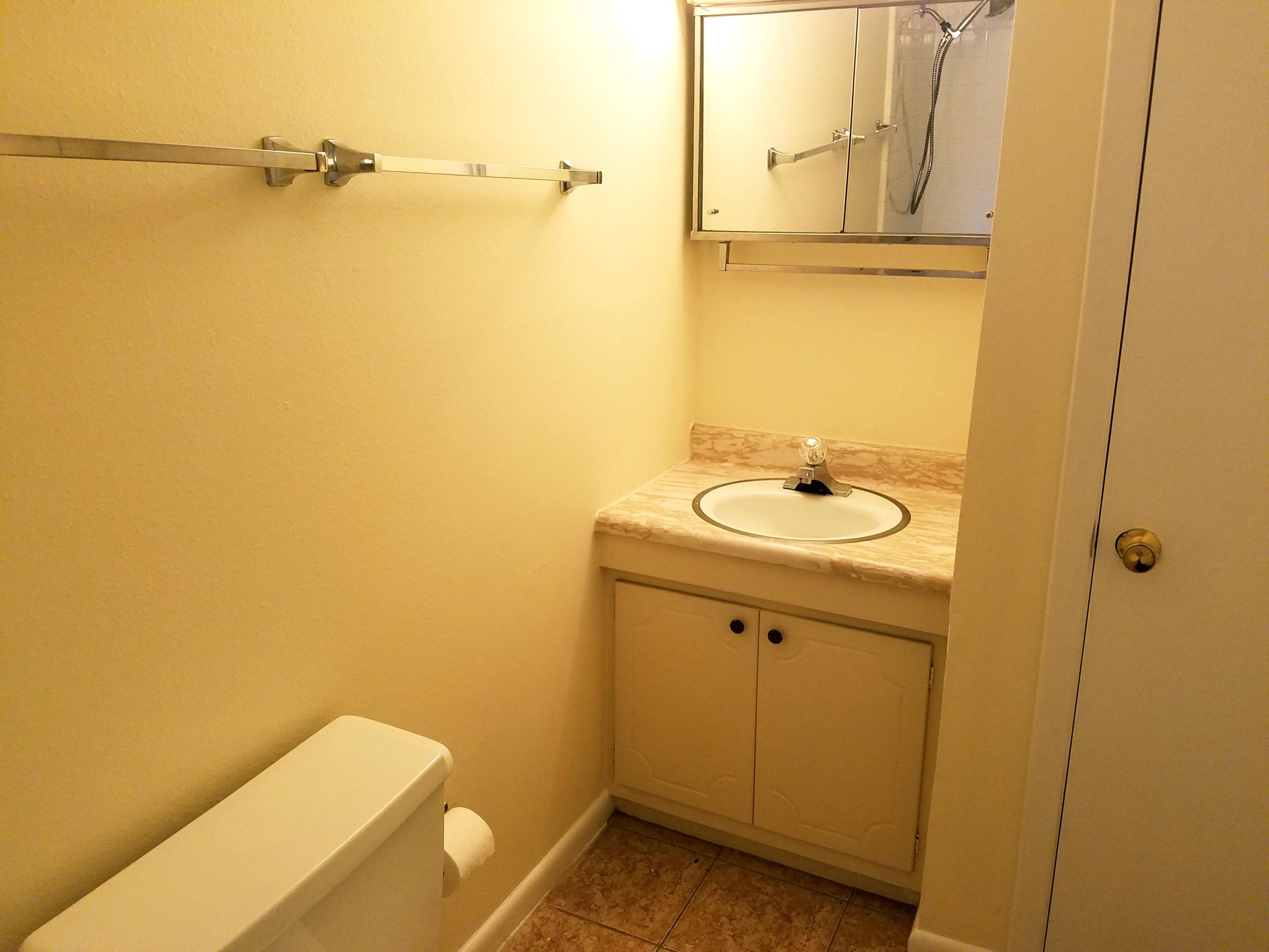 BAYVIEW WATERS CONDO - Residential