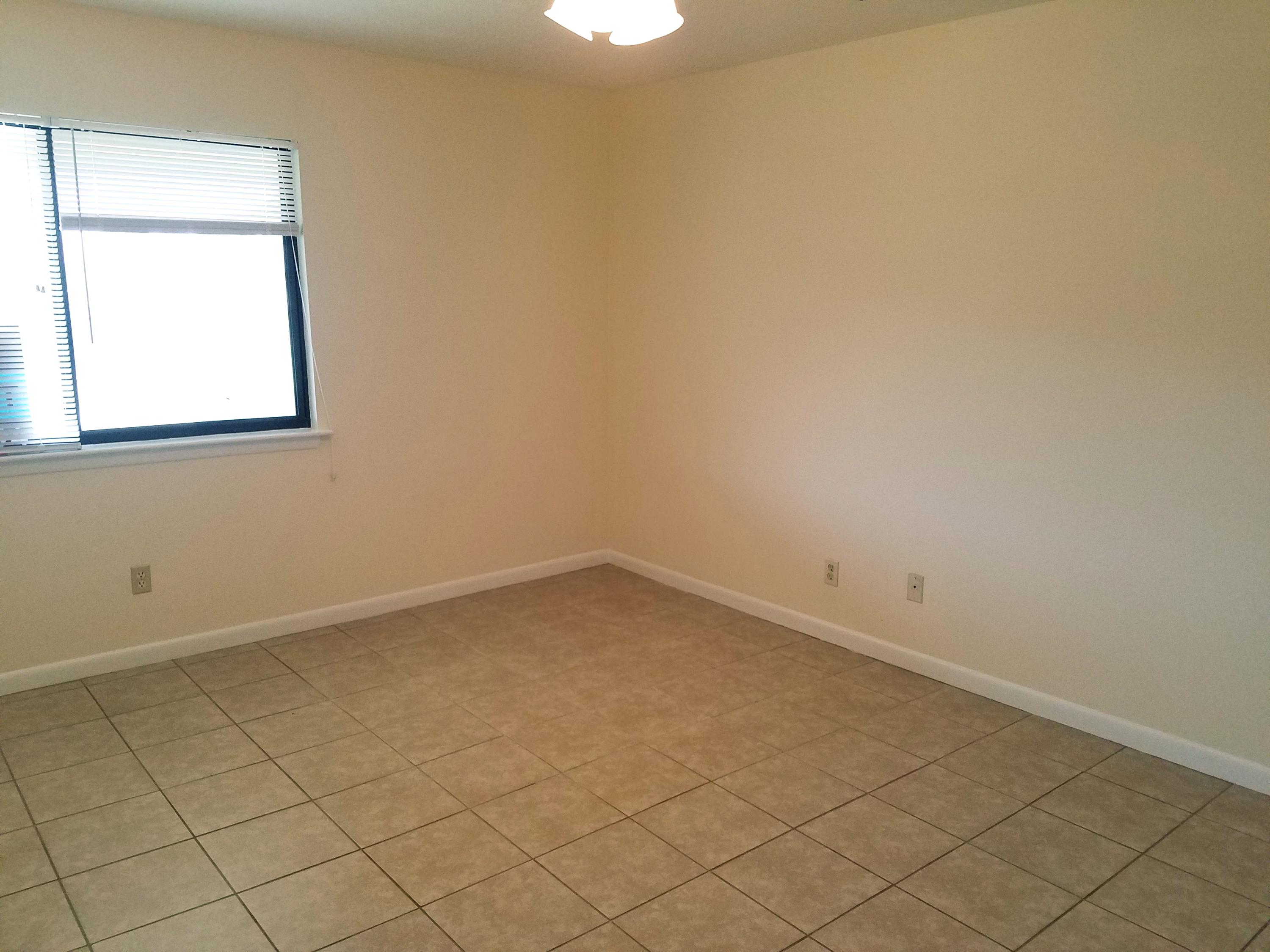 BAYVIEW WATERS CONDO - Residential
