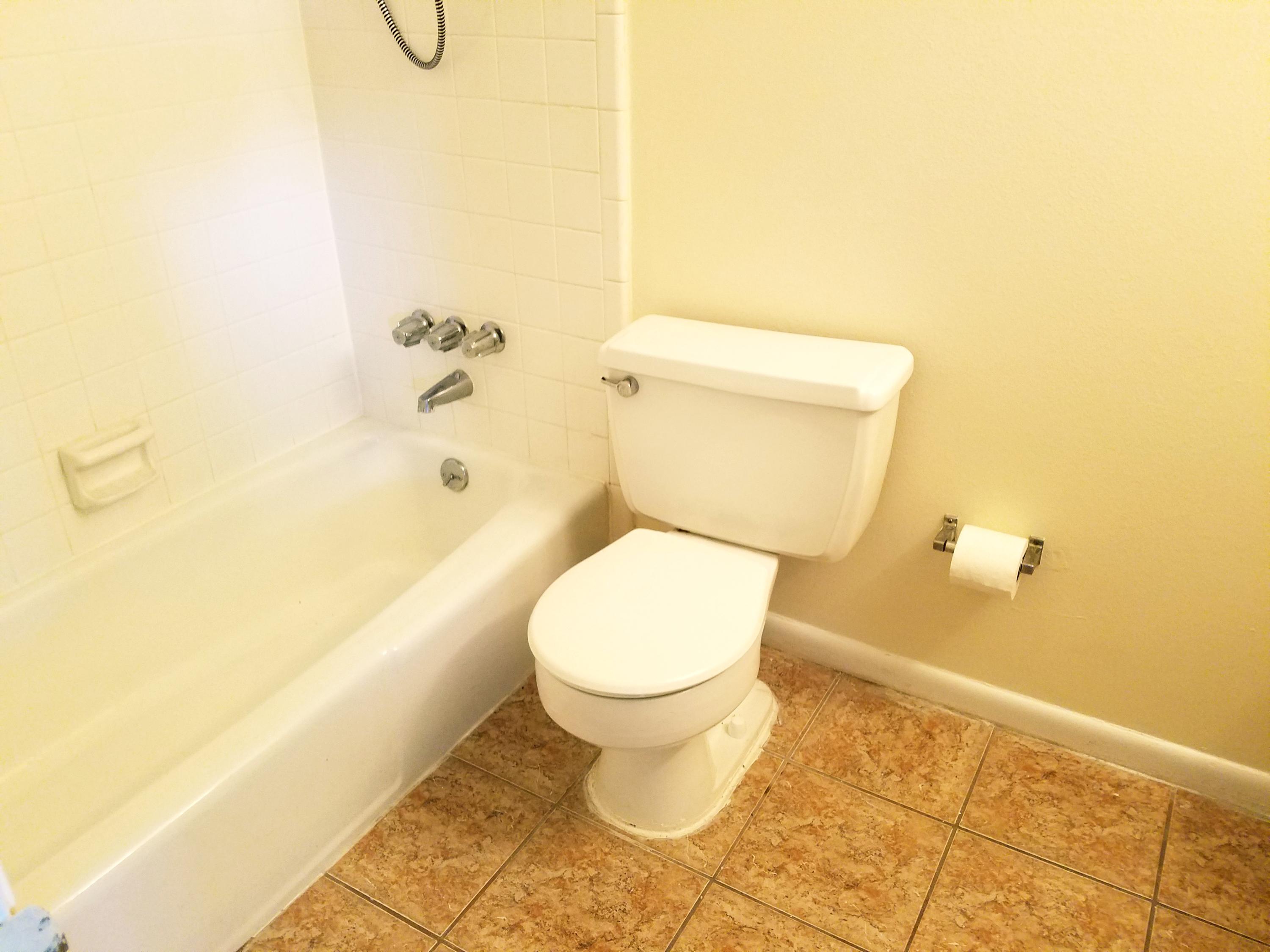 BAYVIEW WATERS CONDO - Residential