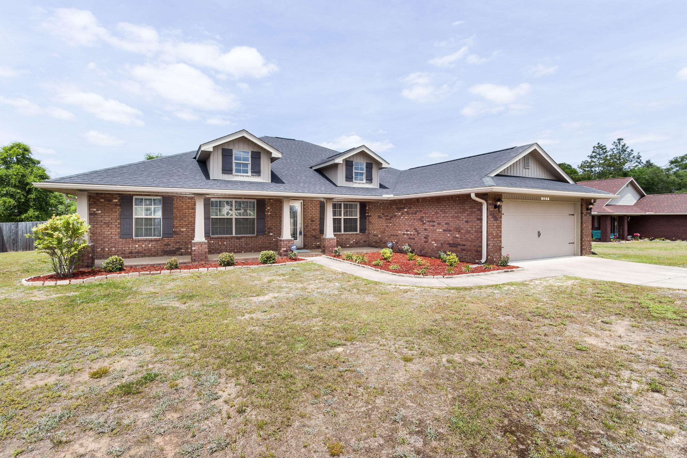 SILVER CREEK ESTATES - Residential