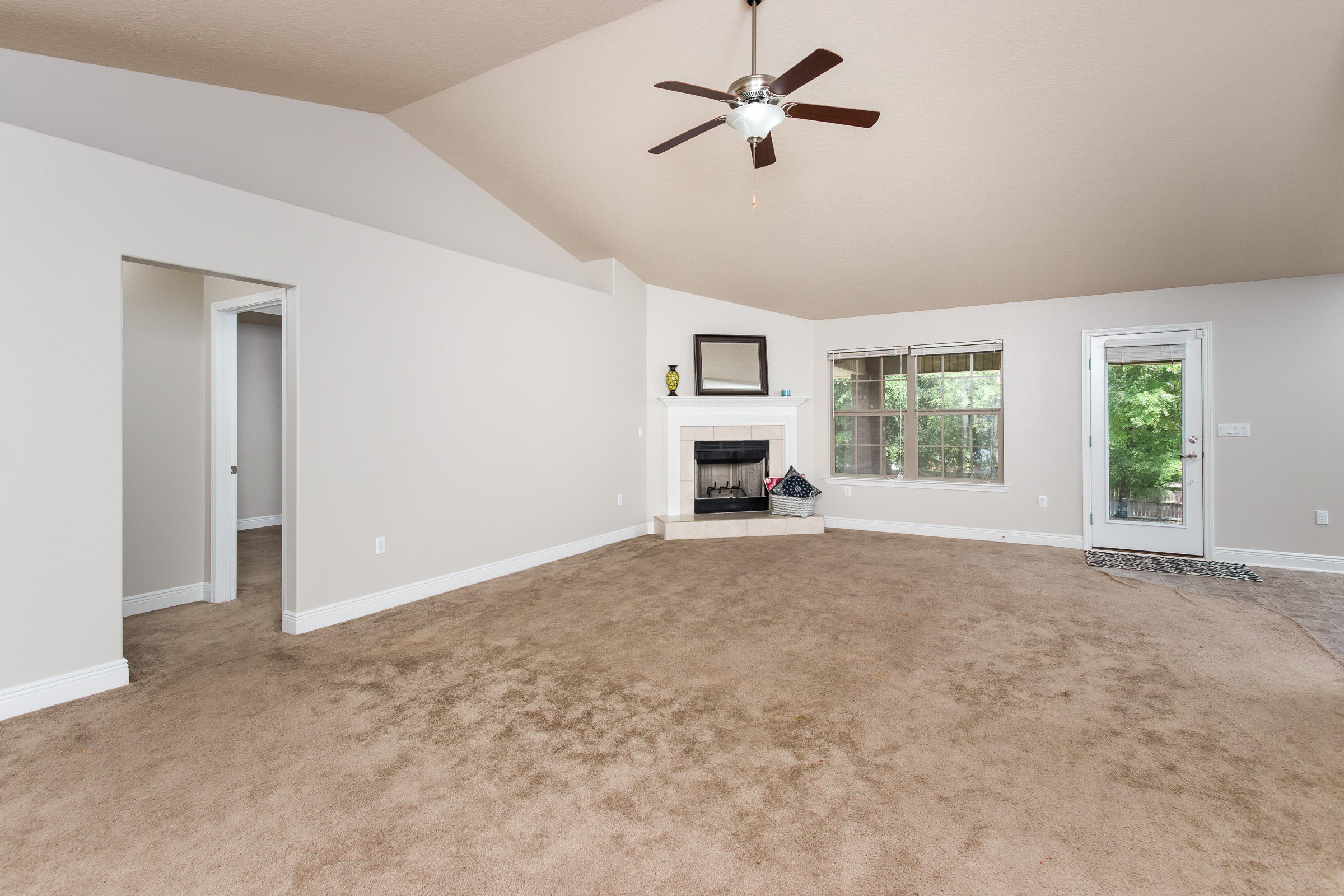 SILVER CREEK ESTATES - Residential