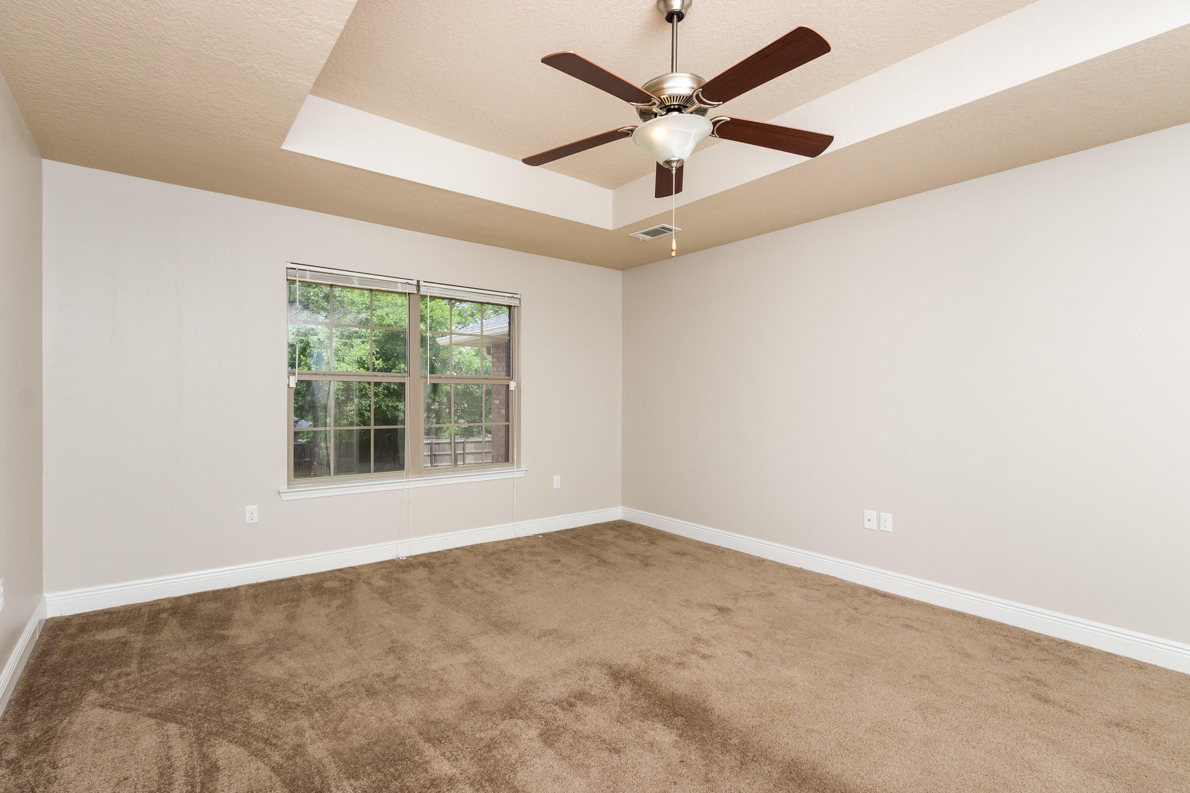 SILVER CREEK ESTATES - Residential