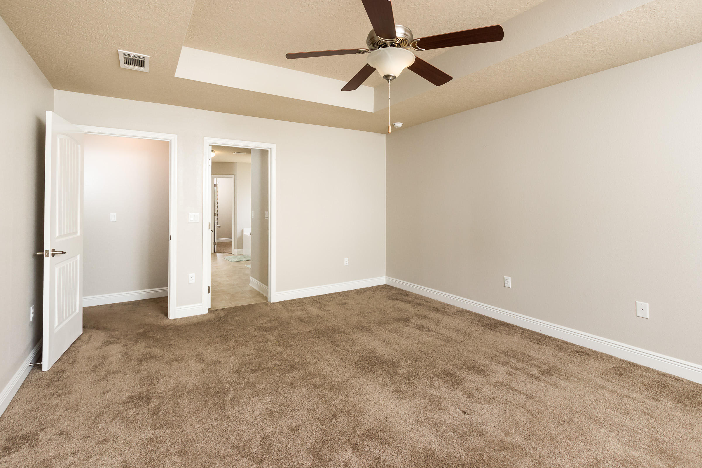 SILVER CREEK ESTATES - Residential