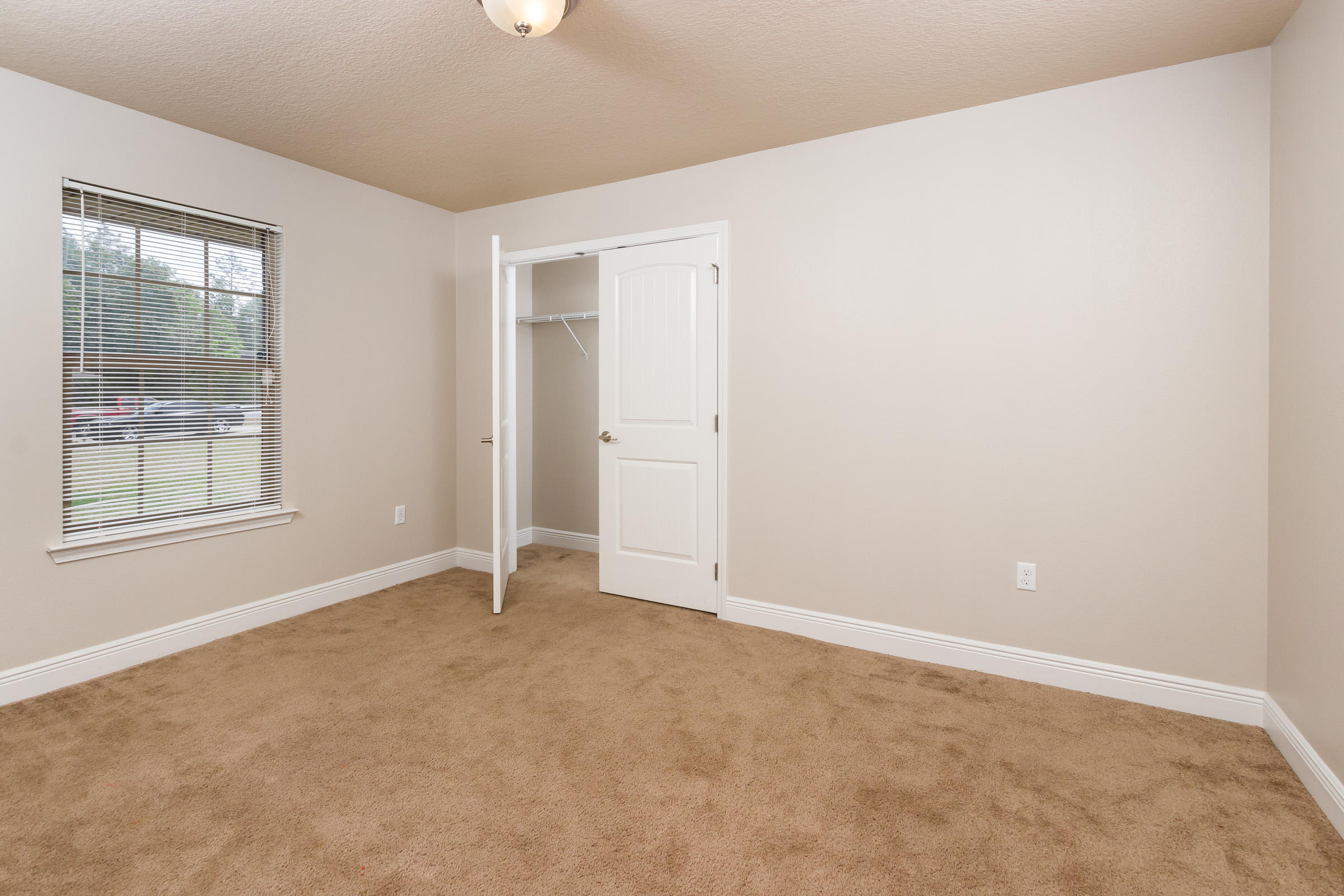 SILVER CREEK ESTATES - Residential