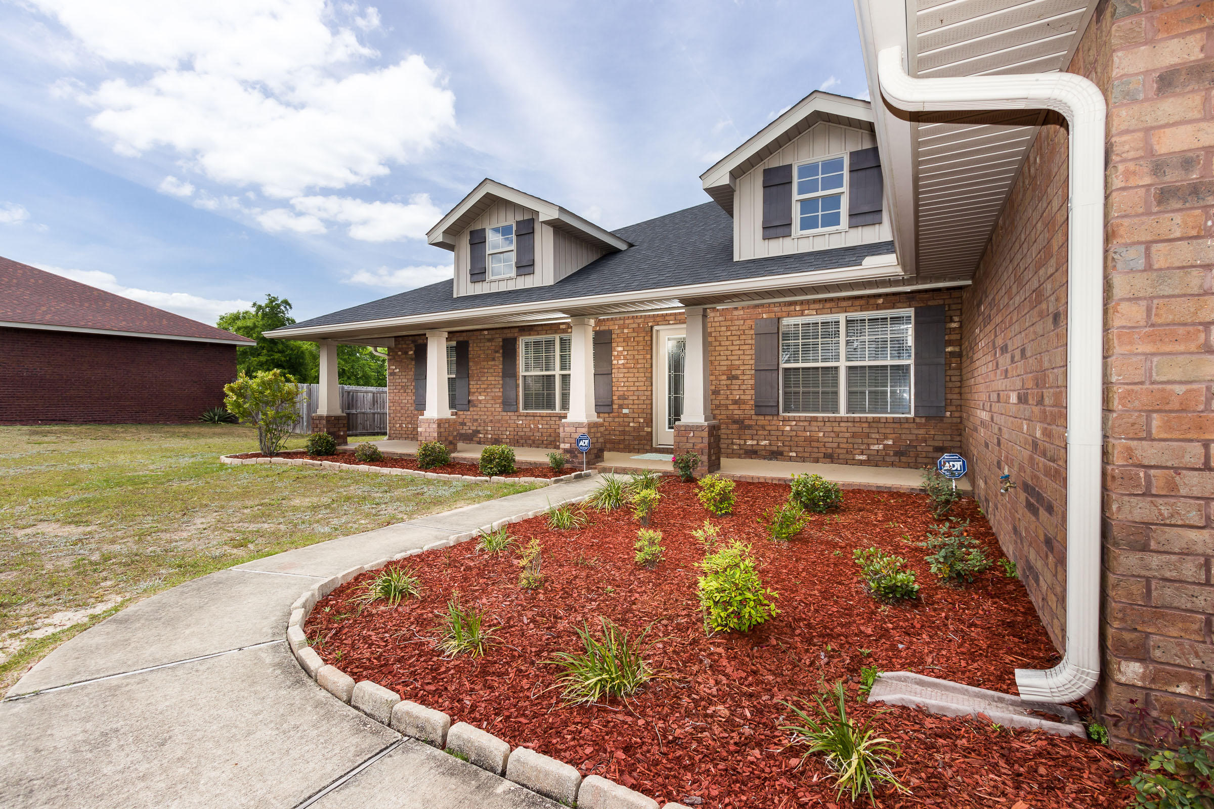 SILVER CREEK ESTATES - Residential