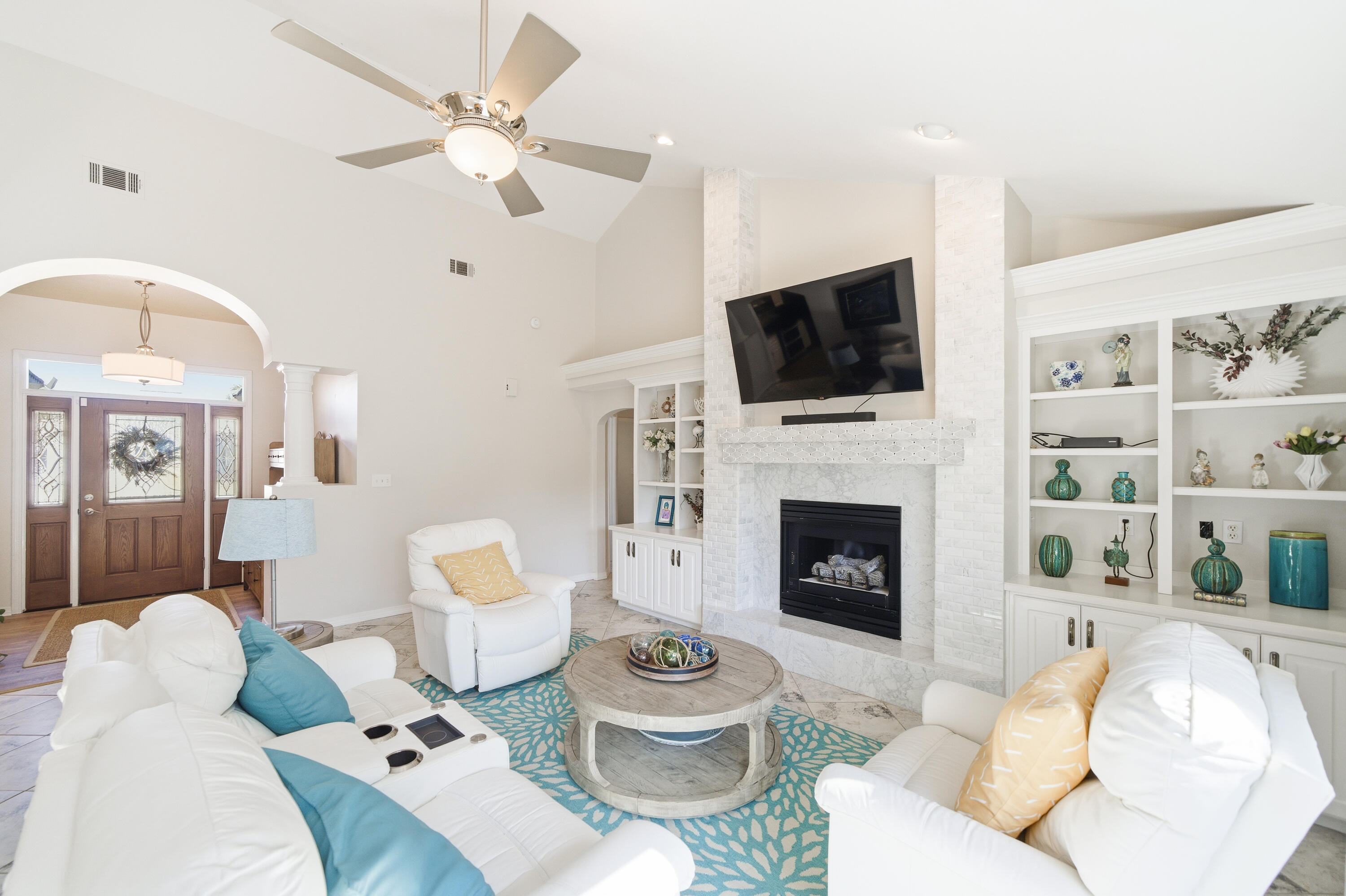 AVALON BEACH ESTATES - Residential