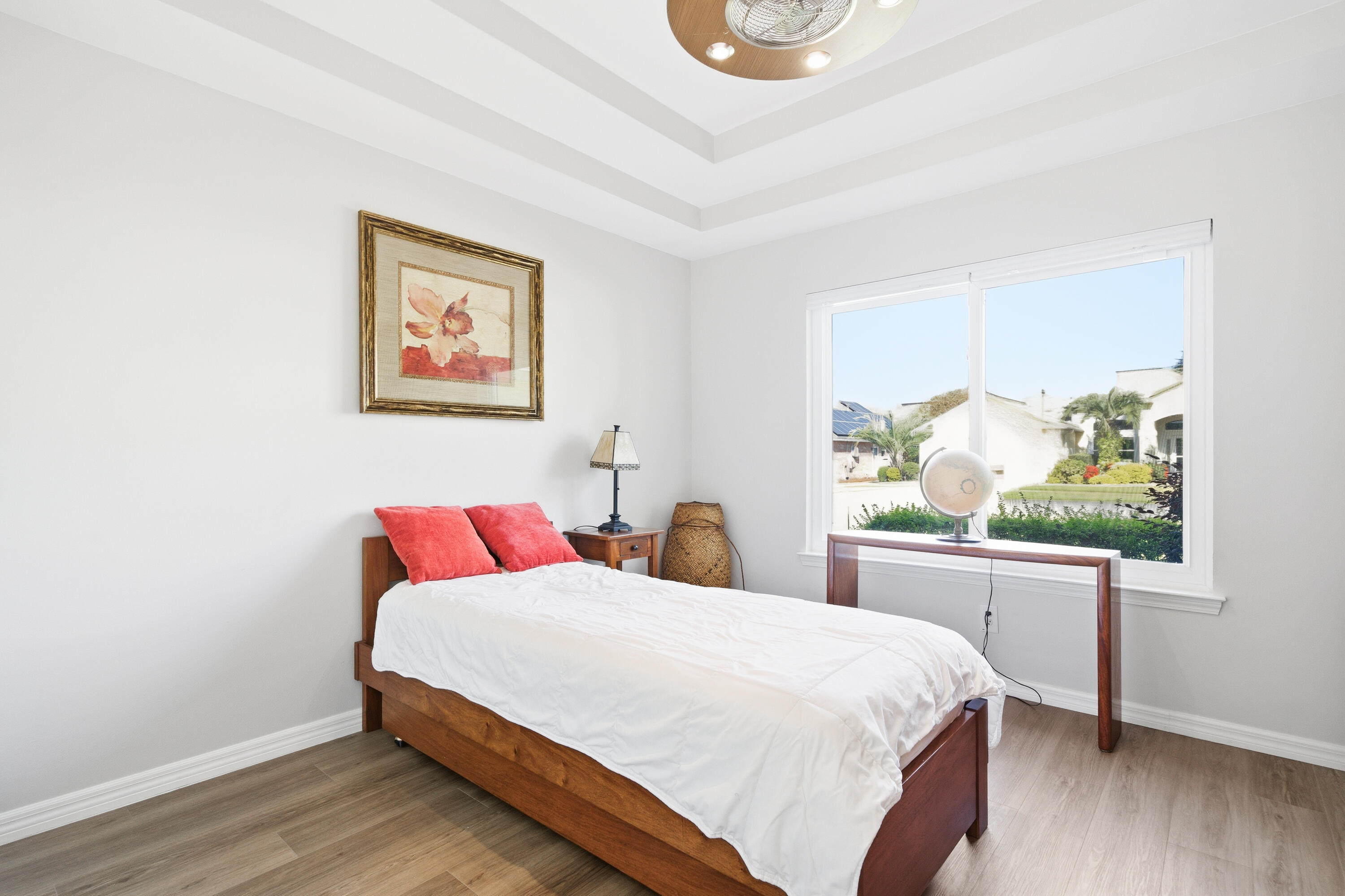 AVALON BEACH ESTATES - Residential