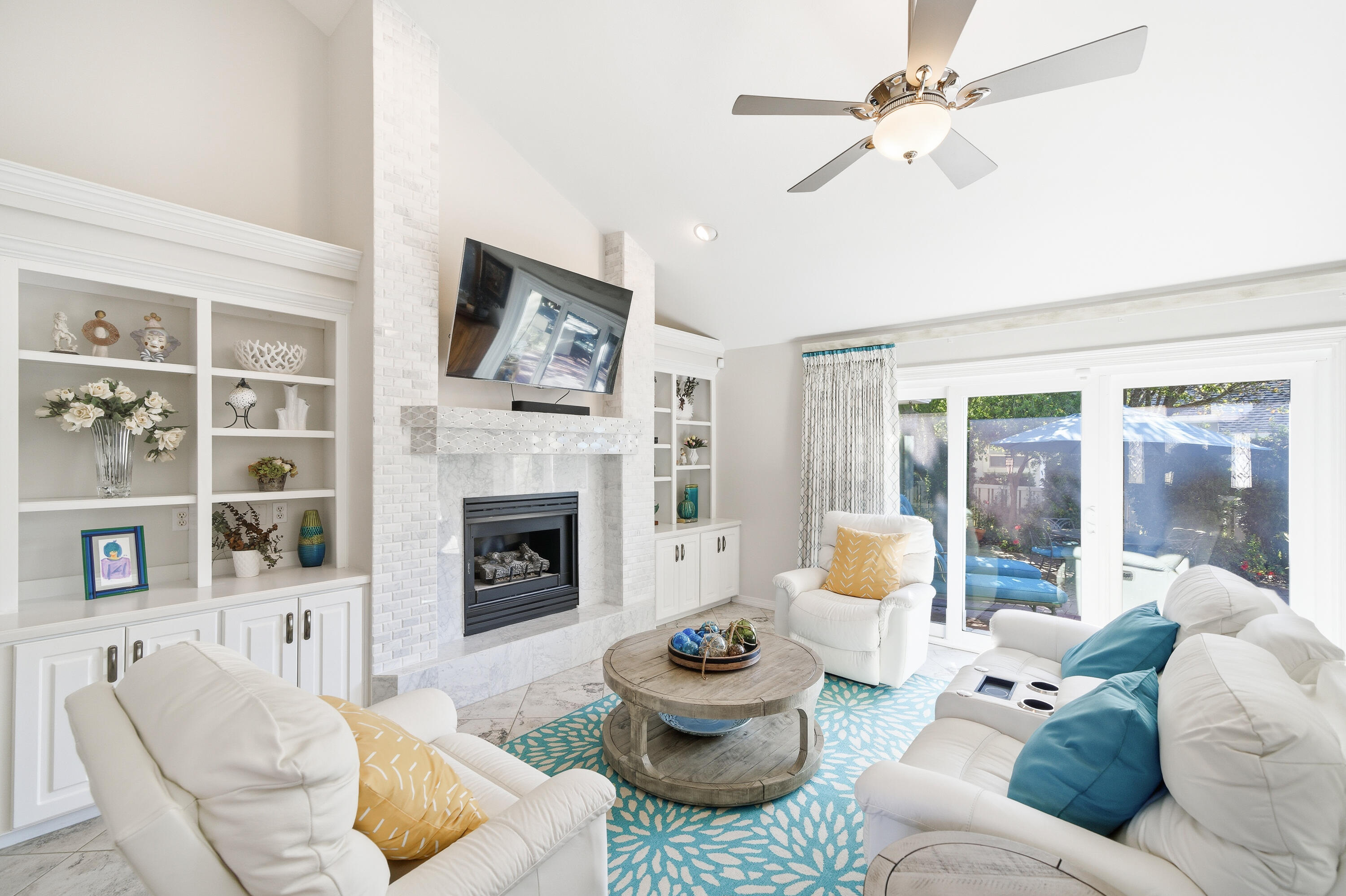 AVALON BEACH ESTATES - Residential