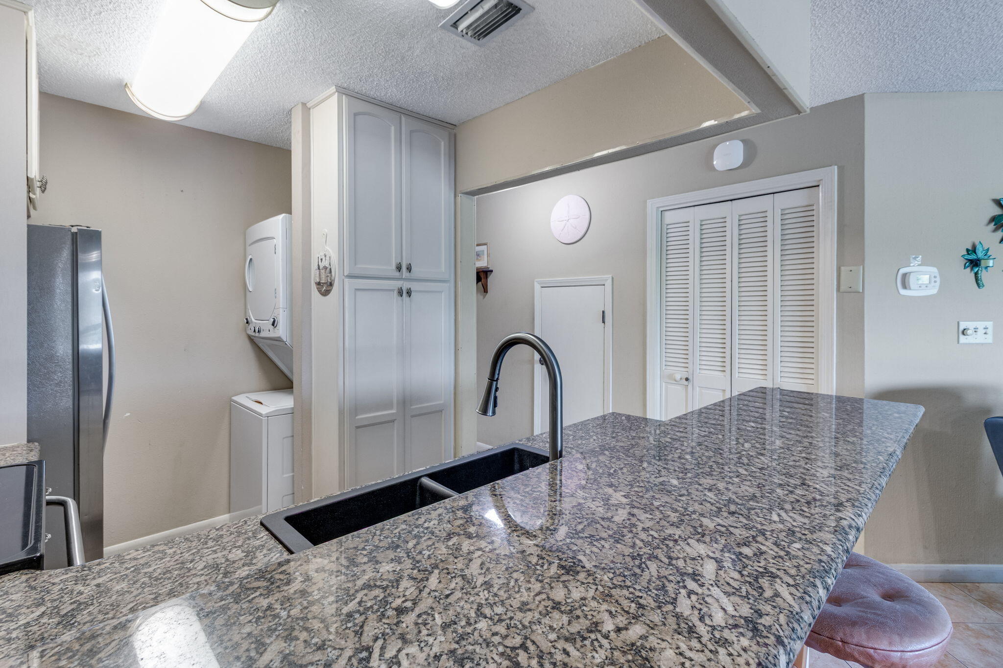 SEASCAPE CONDO PH 6B PH 3 - Residential