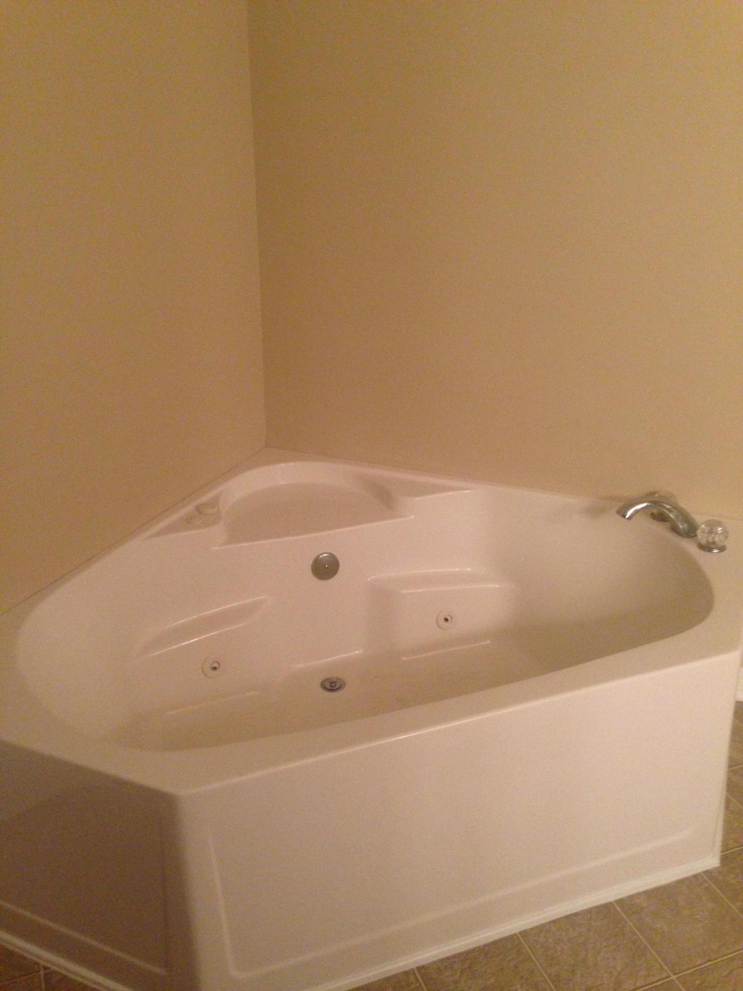 COUNTRYWOOD ESTATES - Residential