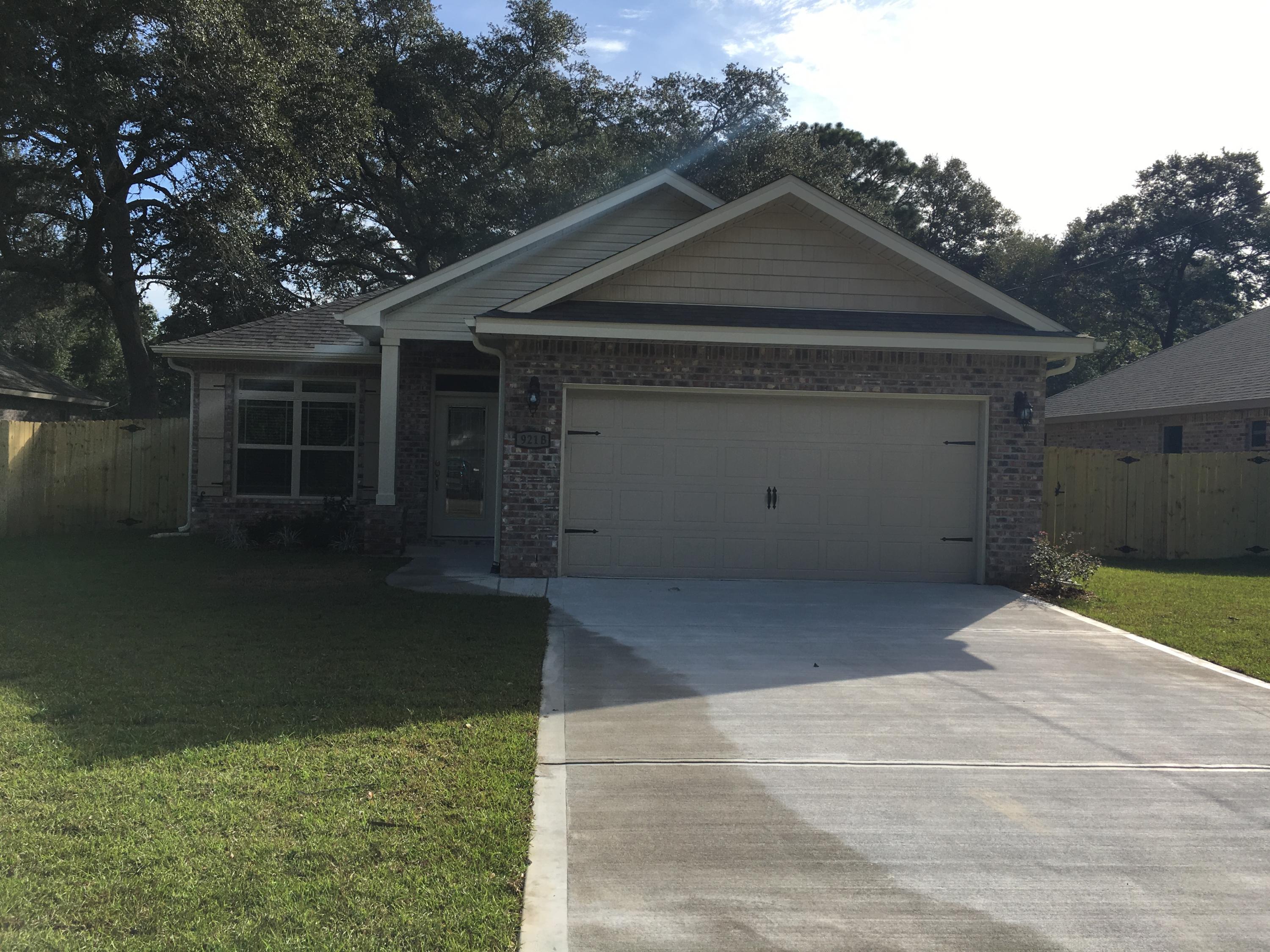 EAST WRIGHT - Residential