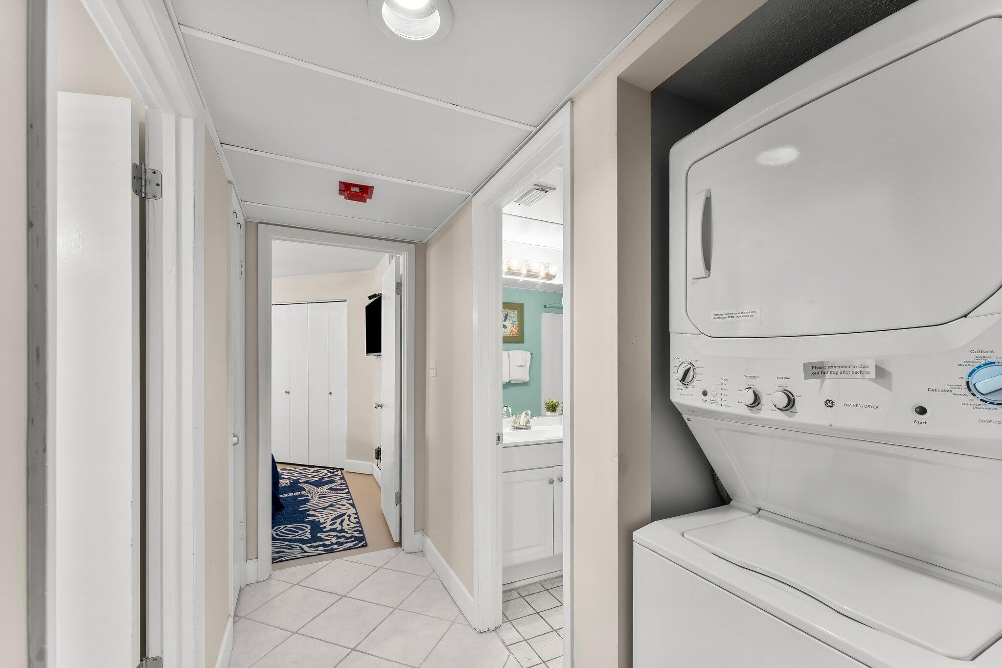 AQUAVISTA CONDO - Residential