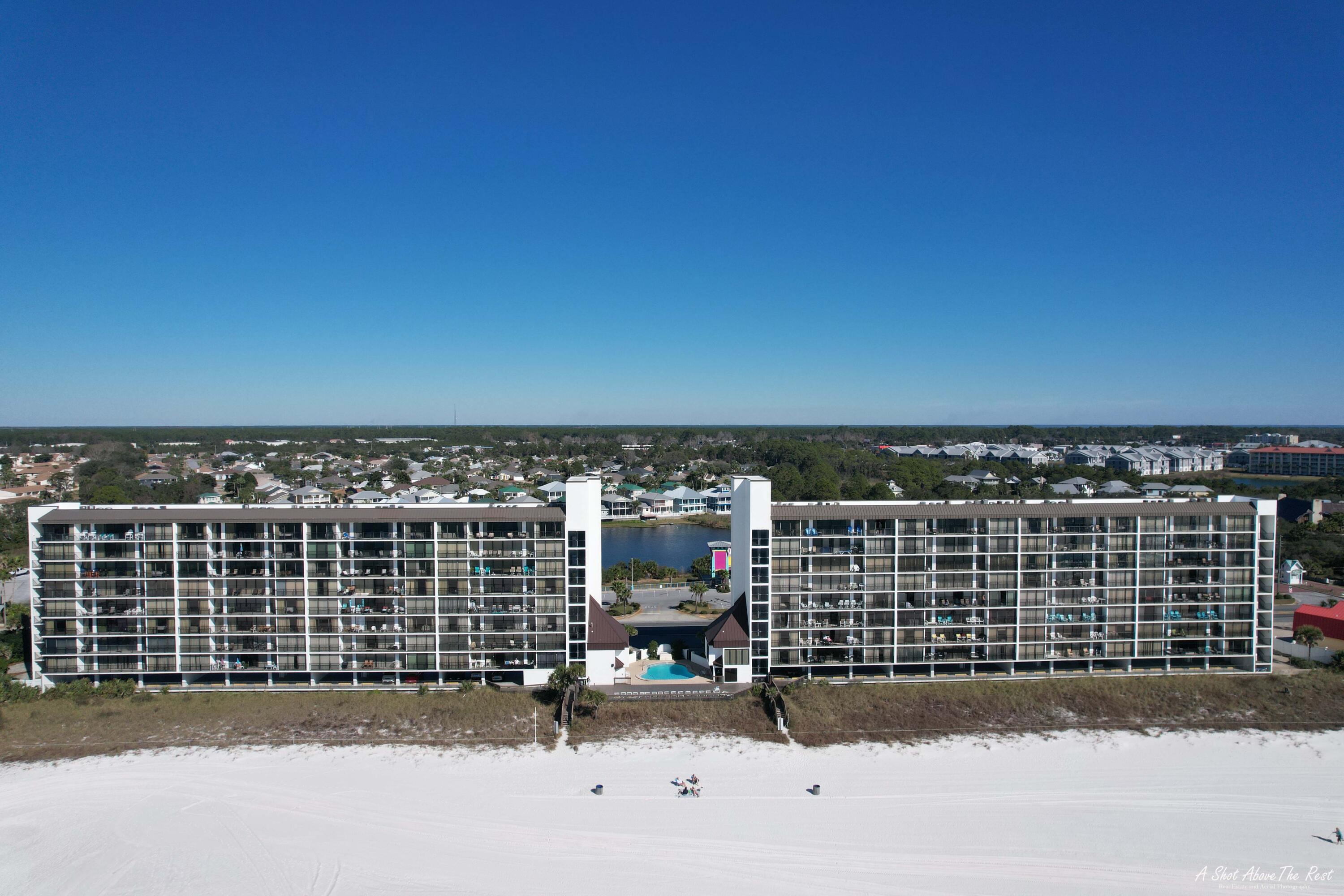 AQUAVISTA CONDO - Residential