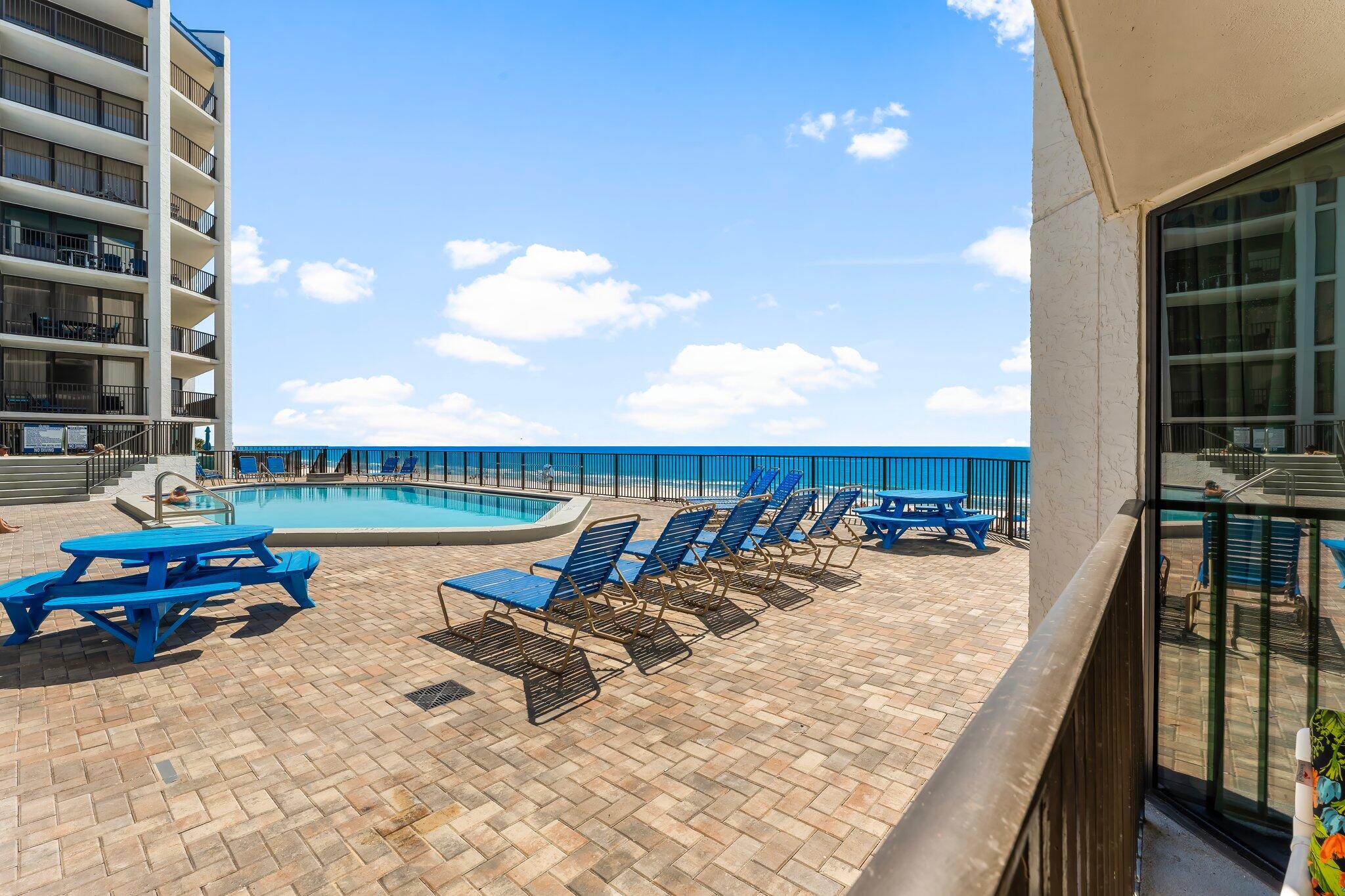 AQUAVISTA CONDO - Residential