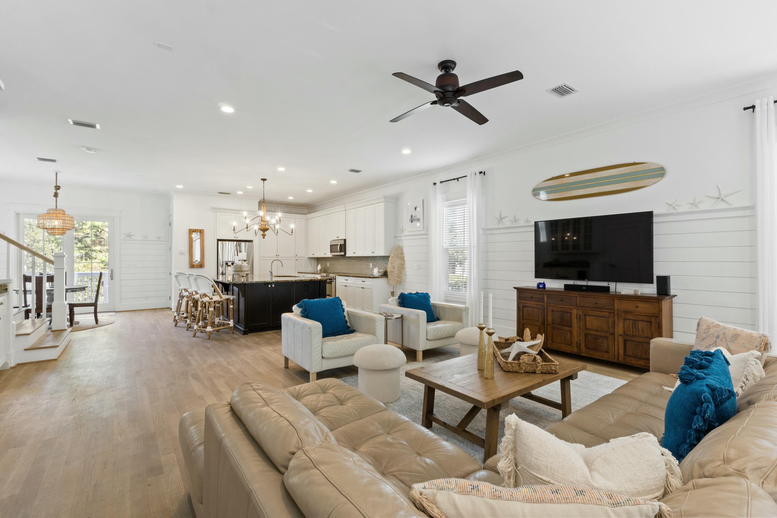 HIGHLAND PARKS - Residential