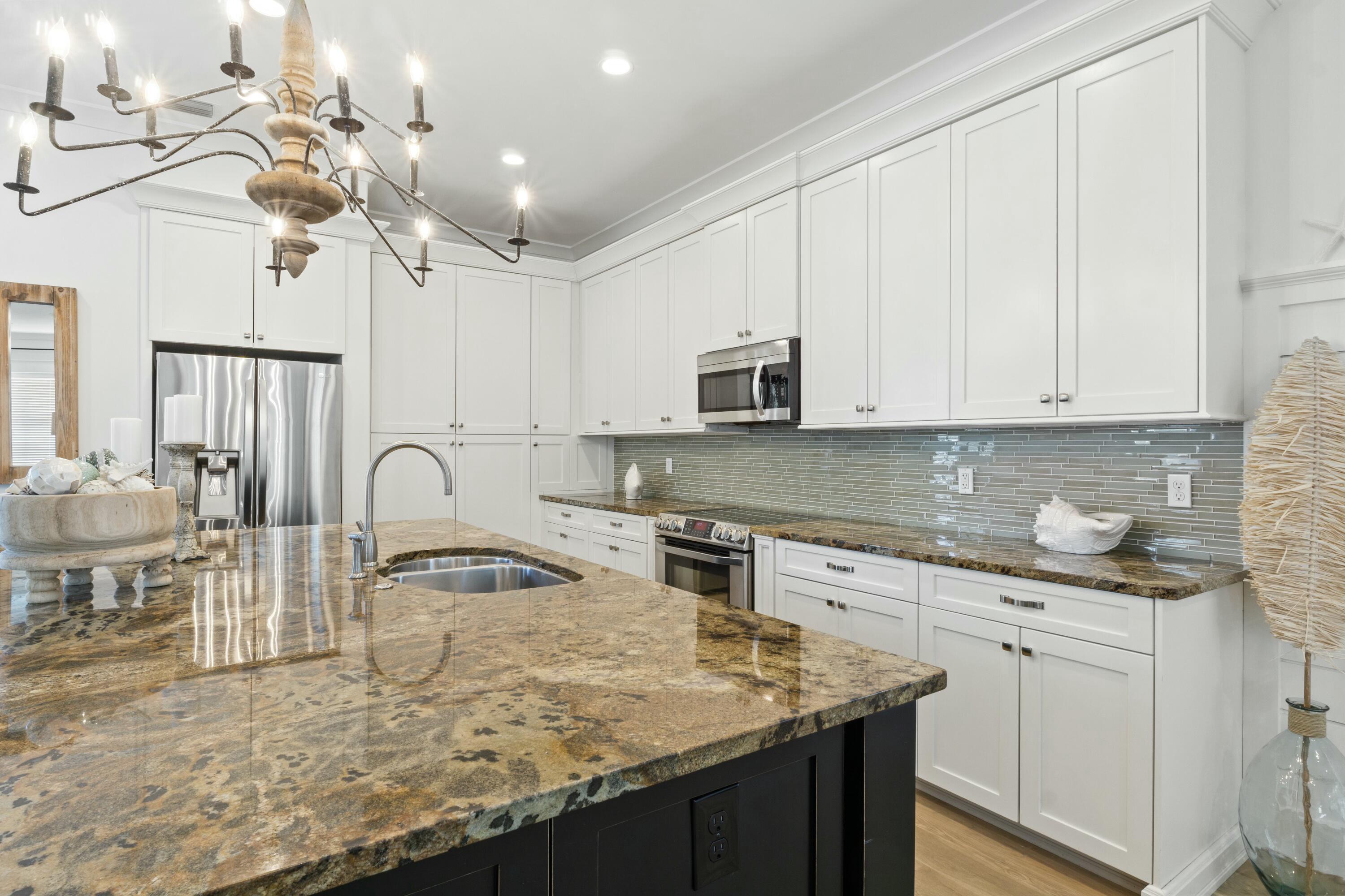 HIGHLAND PARKS - Residential