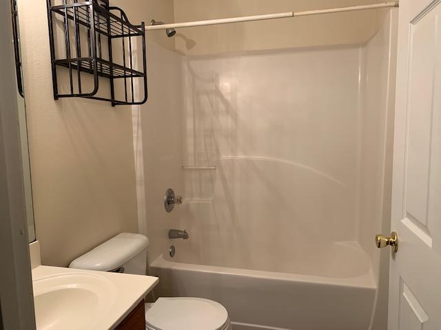 WINDING CREEK ESTATES PH 4 - Residential Lease