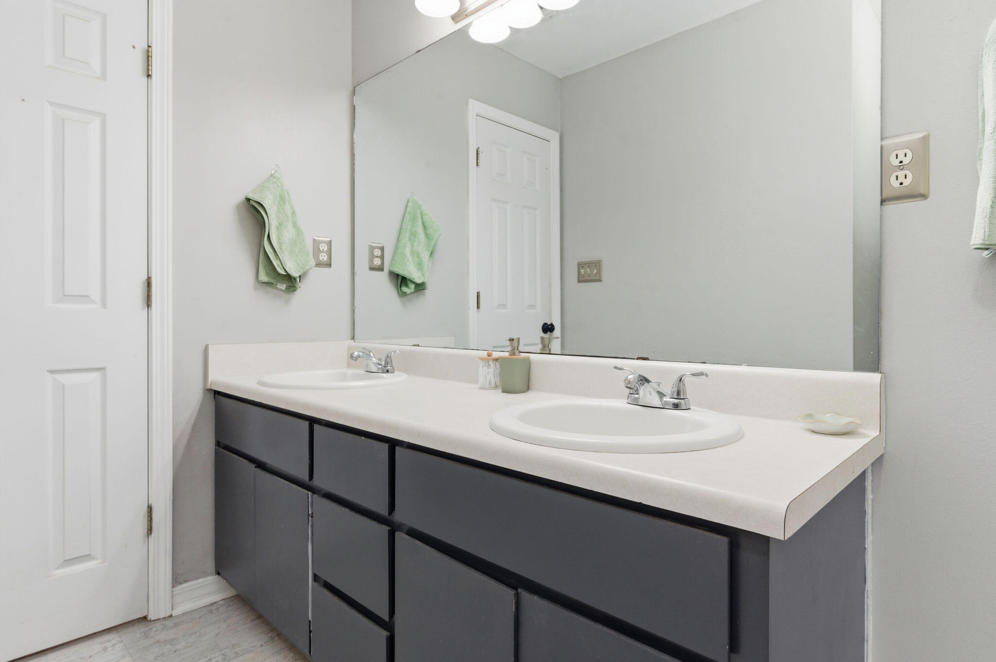 SOUTHWAY ESTATES 2ND ADDN - Residential