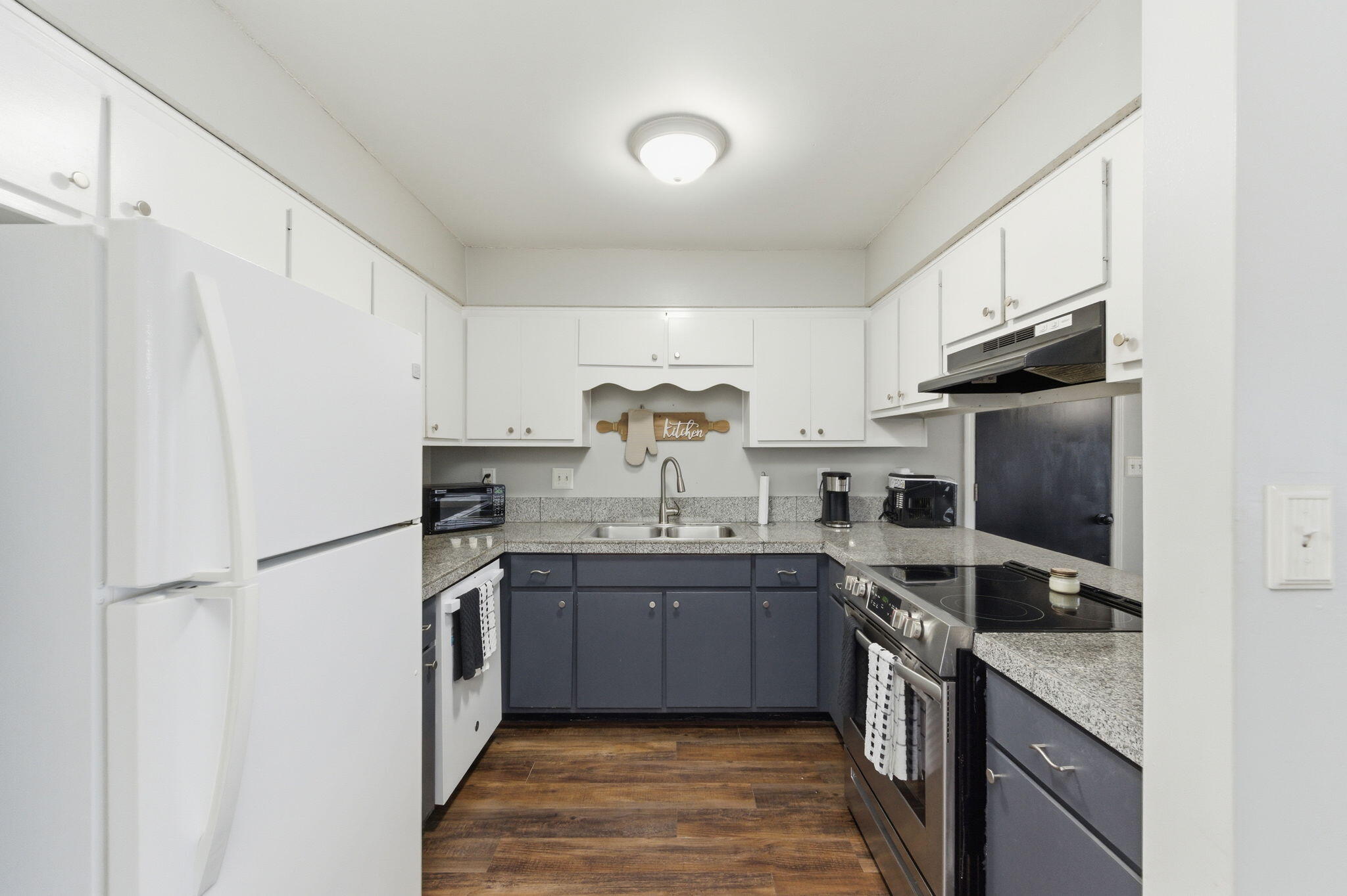 SOUTHWAY ESTATES 2ND ADDN - Residential