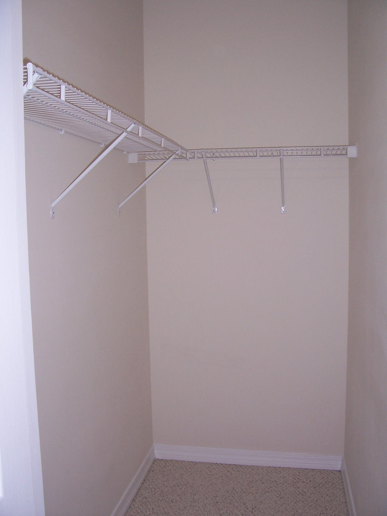 THE OAKS AT NICEVILLE - Residential Lease